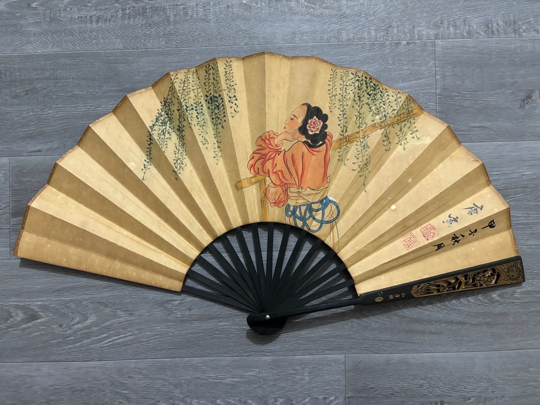 A Chinese Ink Painting Fan with Character and Story Motif