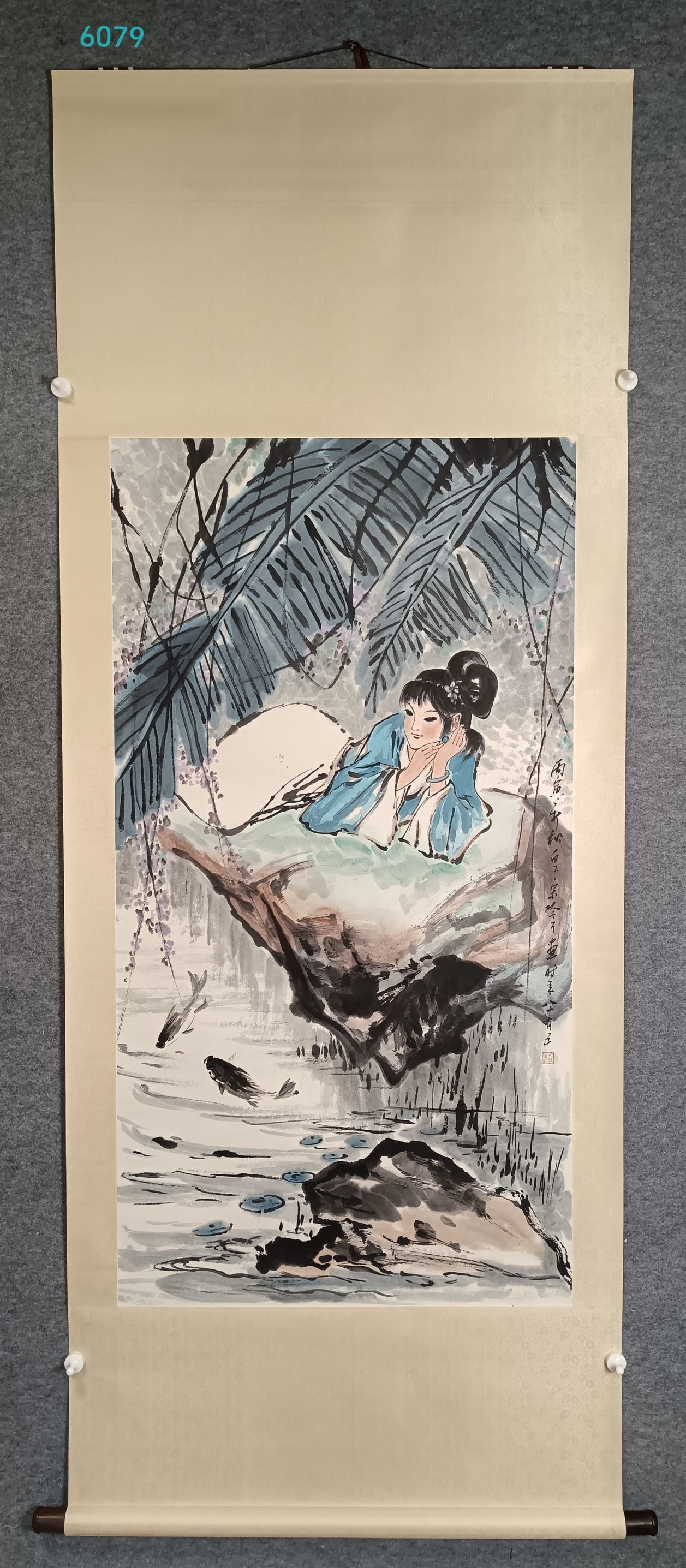 A Chinese Vertical Scroll Ink Painting of Character and Story on Paper: A Chinese Vertical Scroll Ink Painting of Character and Story on Paper,Song yinke,Size:(Without frame)26.4inx50.8in,一幅中国水墨人物故事