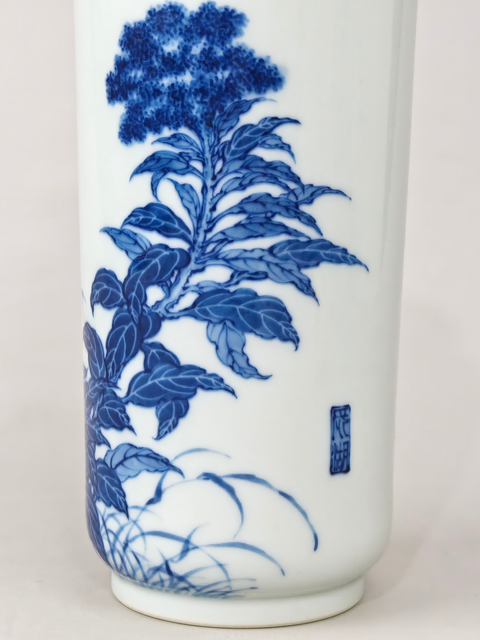 Blue and White Floral-Insect Pattern Vase - 6