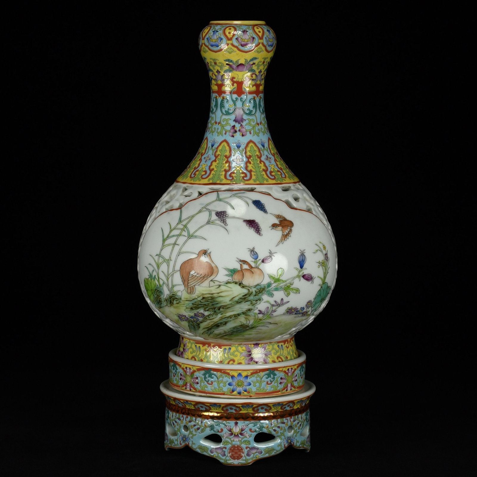 An Exquisite Enamel Flower and Bird Pattern Vase: An Exquisite Enamel Flower and Bird Pattern Vase,Qing Dynasty,China,with Qianlong Four-character Mark,Size:14.6inx7.1in,珐琅彩花鸟纹瓶,中国清