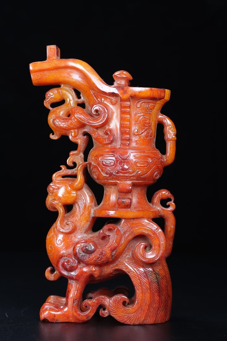 An Exquisite White Jade Beast-Face Pattern Auspicious Animal Goblet: An Exquisite White Jade Beast-Face Pattern Auspicious Animal Goblet,Han Dynasty,China,Size:6.8inx3.5inx2.3in,Weight:654.5g,白玉兽面纹瑞兽爵杯,