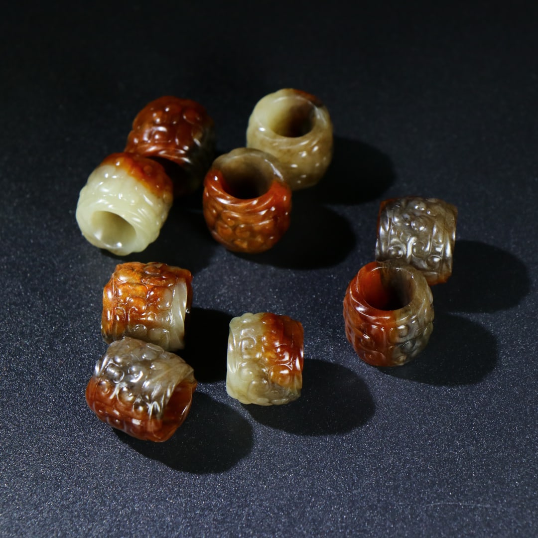 A Set of Fine White Jade Pendants: A Set of Fine White Jade Pendants,Han Dynasty,China,Size:0.6inx0.5in*9,Weight:52g,一套白玉挂件,中国汉代