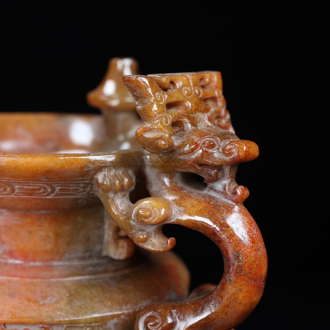 An Exquisite White Jade Beast-Face Pattern Cup - 3