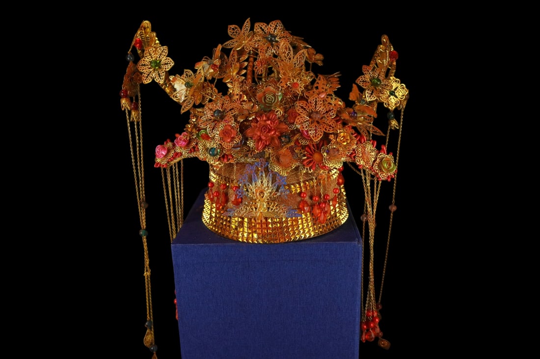 An Exquisite Filigree and Gilding Hair Band Ornament,Inlaid Gems
