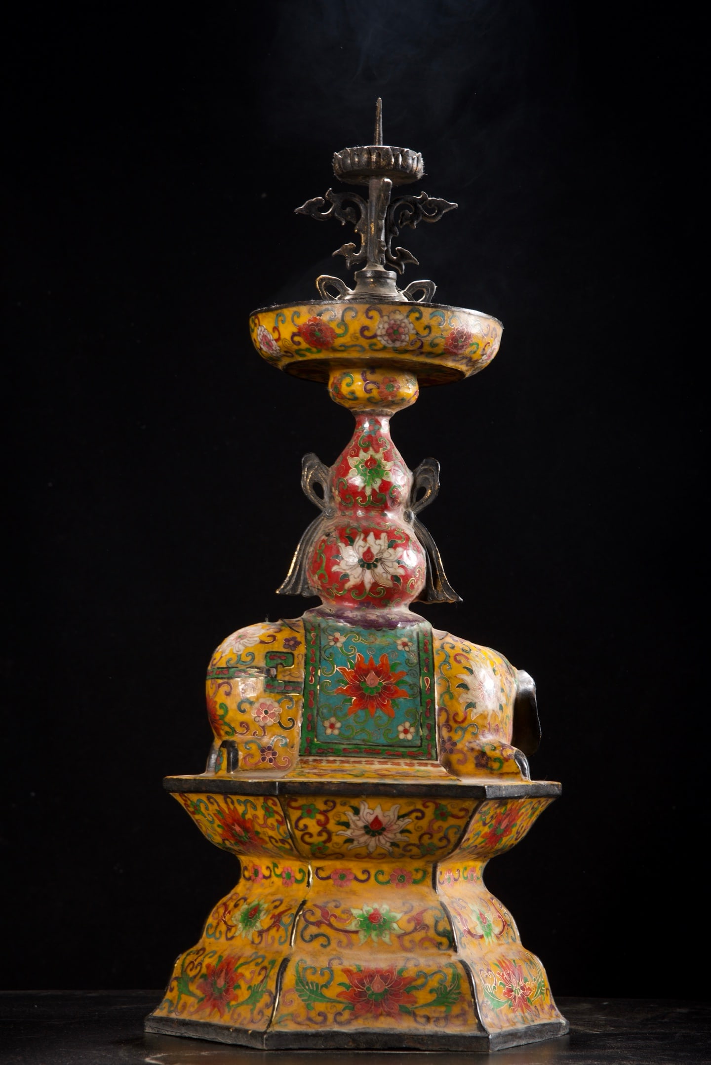 An Exquisite Cloisonne Lotus Pattern Candlestick - 7