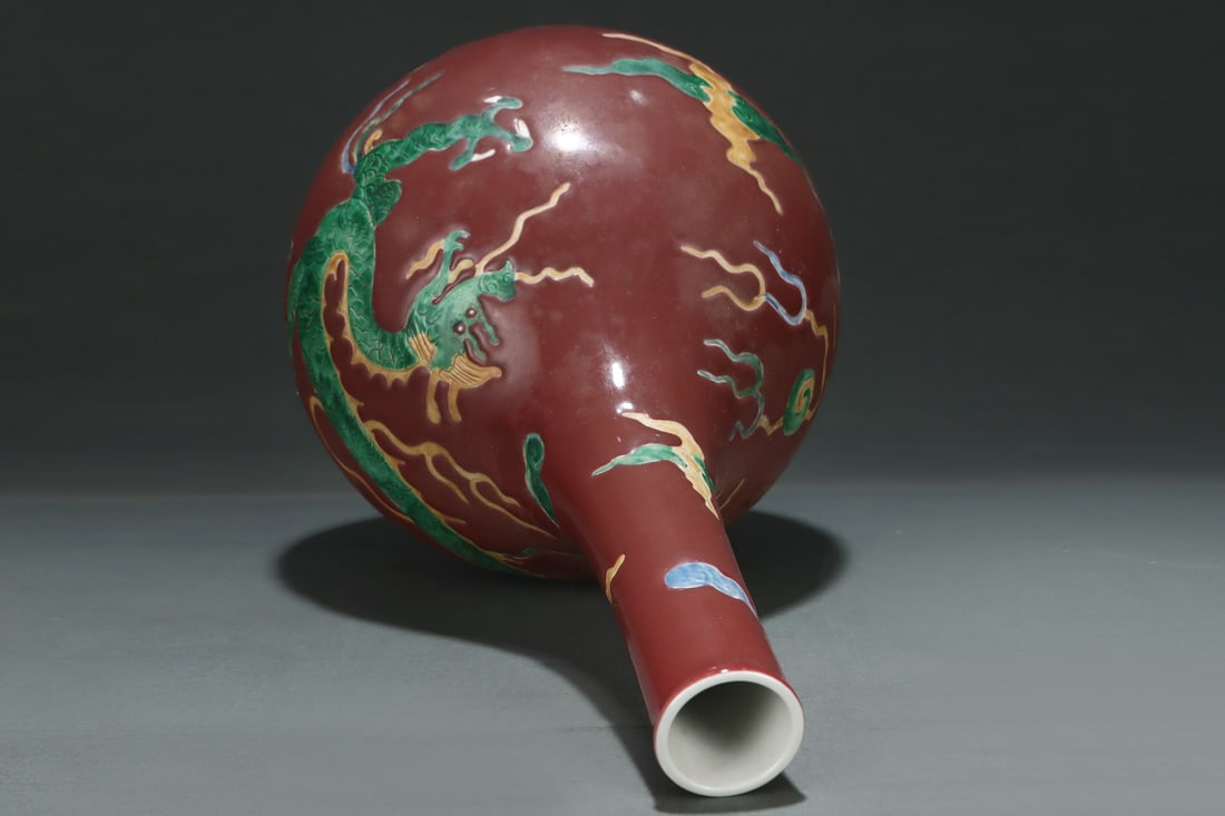 An Exquisite Red-Glazed Dragon Pattern Seawater Pattern Vase - 7