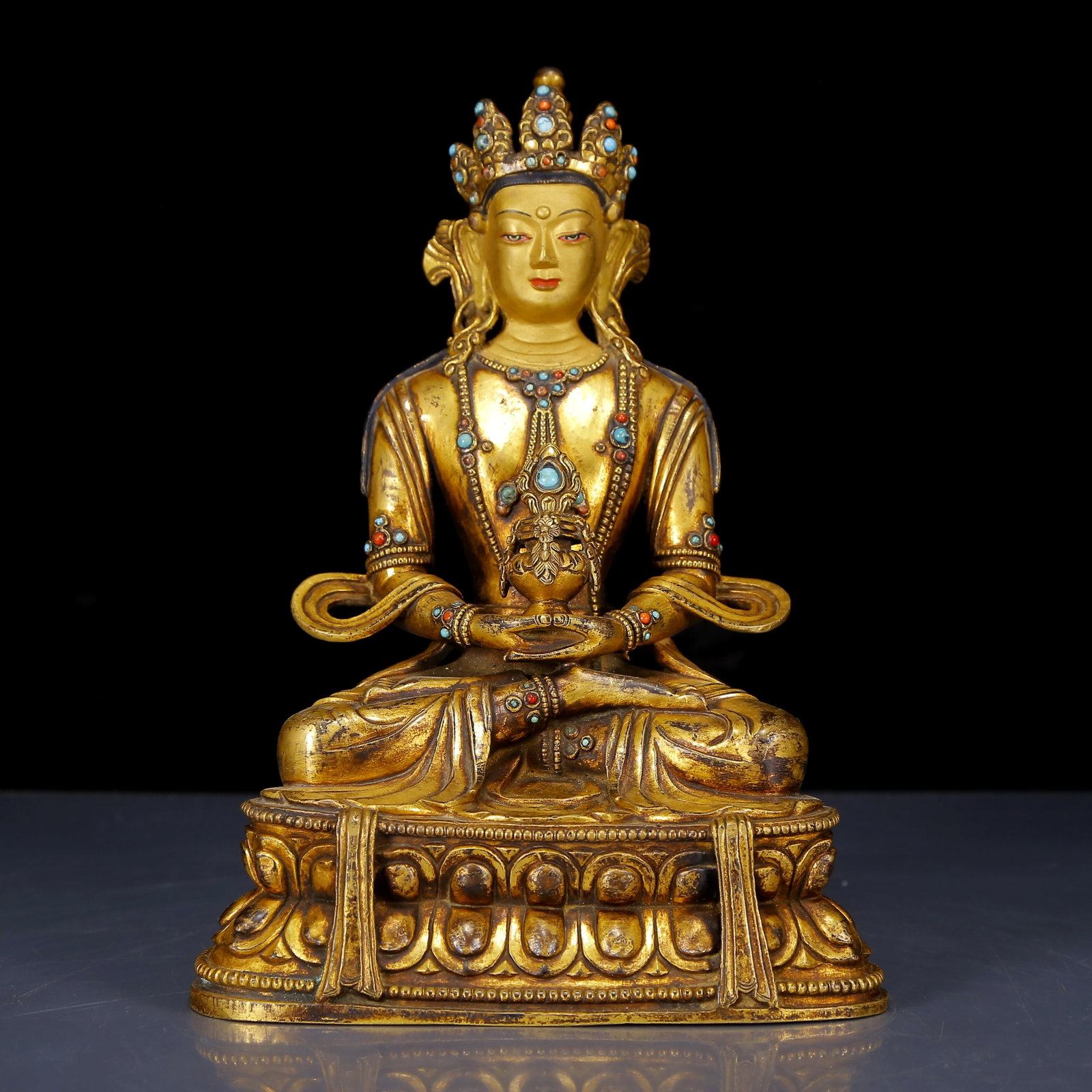 A Solemn Gilt Bronze Inlaid Turquoise Statue of Amitayus: A Solemn Gilt Bronze Inlaid Turquoise Statue of Amitayus,Ming Dynasty,China,Size:6.1inx3.9inx8.7in,Weight:2225g,铜鎏金嵌绿松石无量寿佛