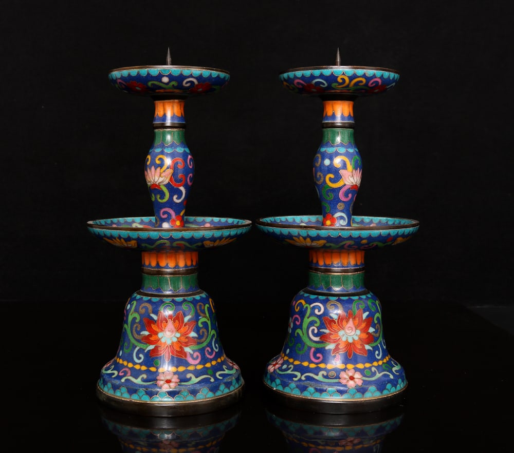 A Pair of Exquisite Cloisonne Lotus Pattern Candlesticks: A Pair of Exquisite Cloisonne Lotus Pattern Candlesticks,Qing Dynasty,China,Size:9.8inx4.7in*2,Weight:2674g,一对景泰蓝缠枝莲纹烛台,