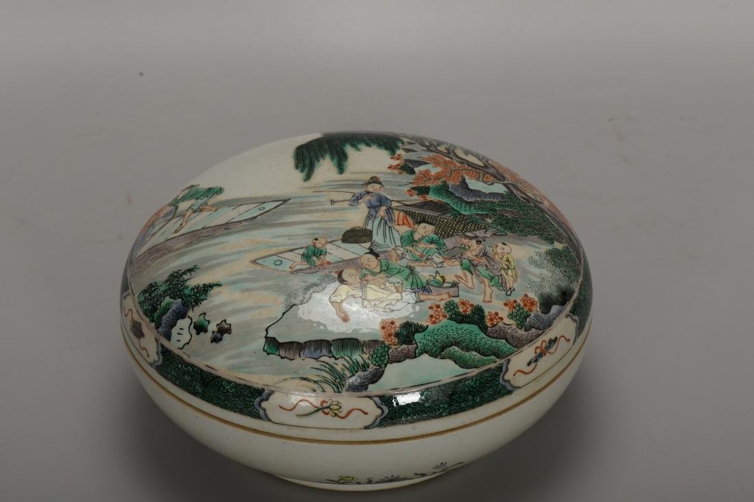 An Exquisite Wucai Character and Story Pattern Flower Pattern Box: An Exquisite Wucai Character and Story Pattern Flower Pattern Box ,Qing Dynasty, China , Kangxi Six-character
