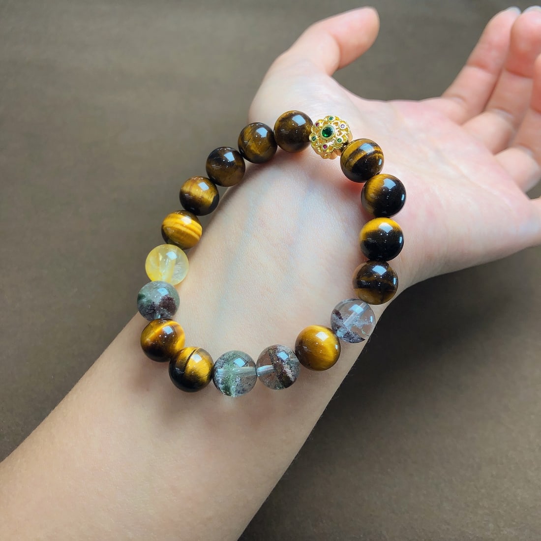 An Exquisite Crystal Bracelets - 3