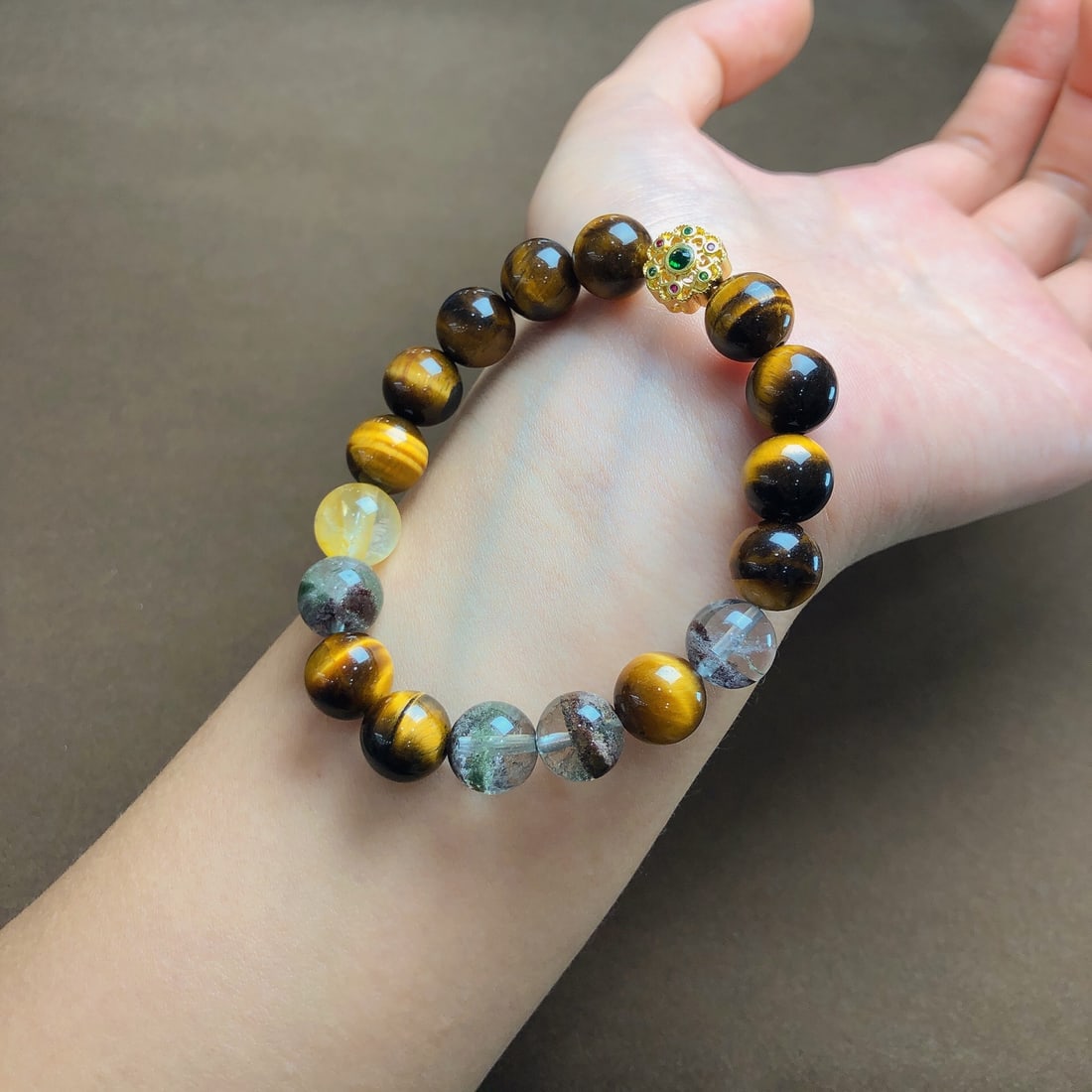 An Exquisite Crystal Bracelets - 7