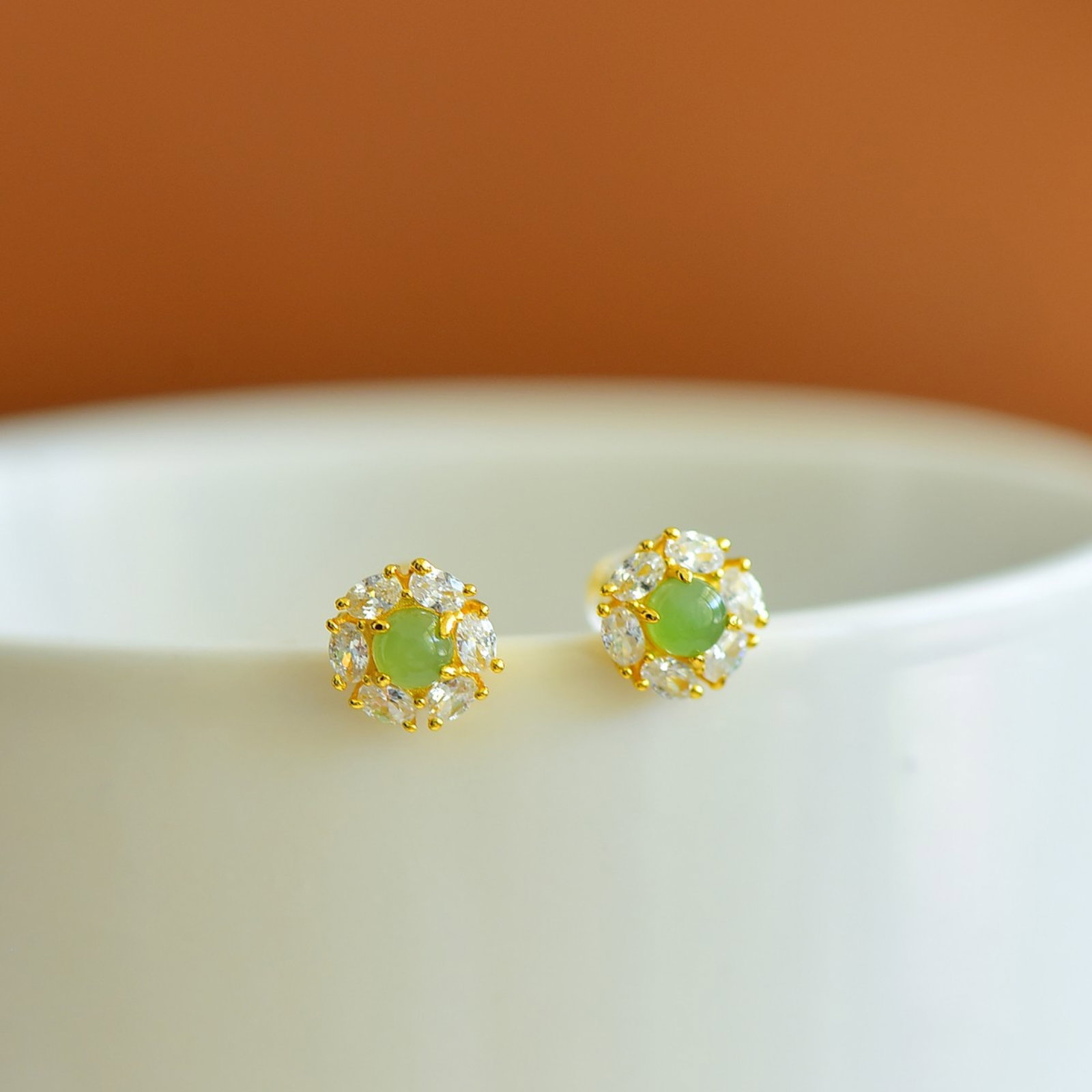 A Pair of Exquisite Sterling Silver-Gold Plated Inlaid Jasper Earrings,Inlaid Gems: A Pair of Exquisite Sterling Silver-Gold Plated Inlaid Jasper Earrings,Inlaid Gems,Size:4mmx4mm