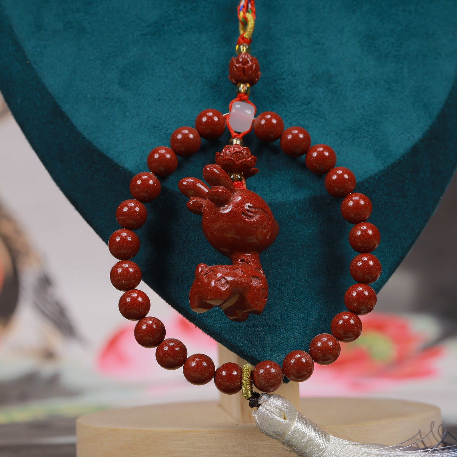 An Exquisite Cinnabar Deer Pattern Pendant - 3