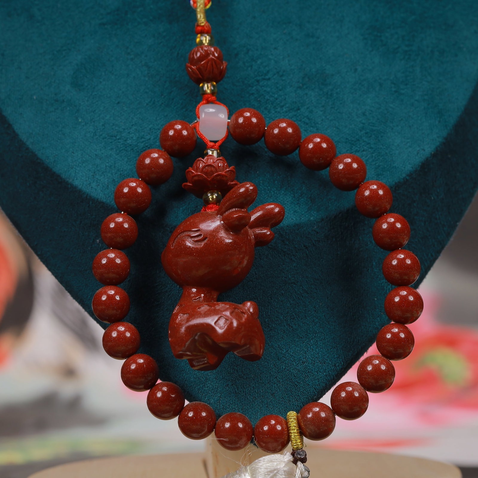An Exquisite Cinnabar Deer Pattern Pendant - 5