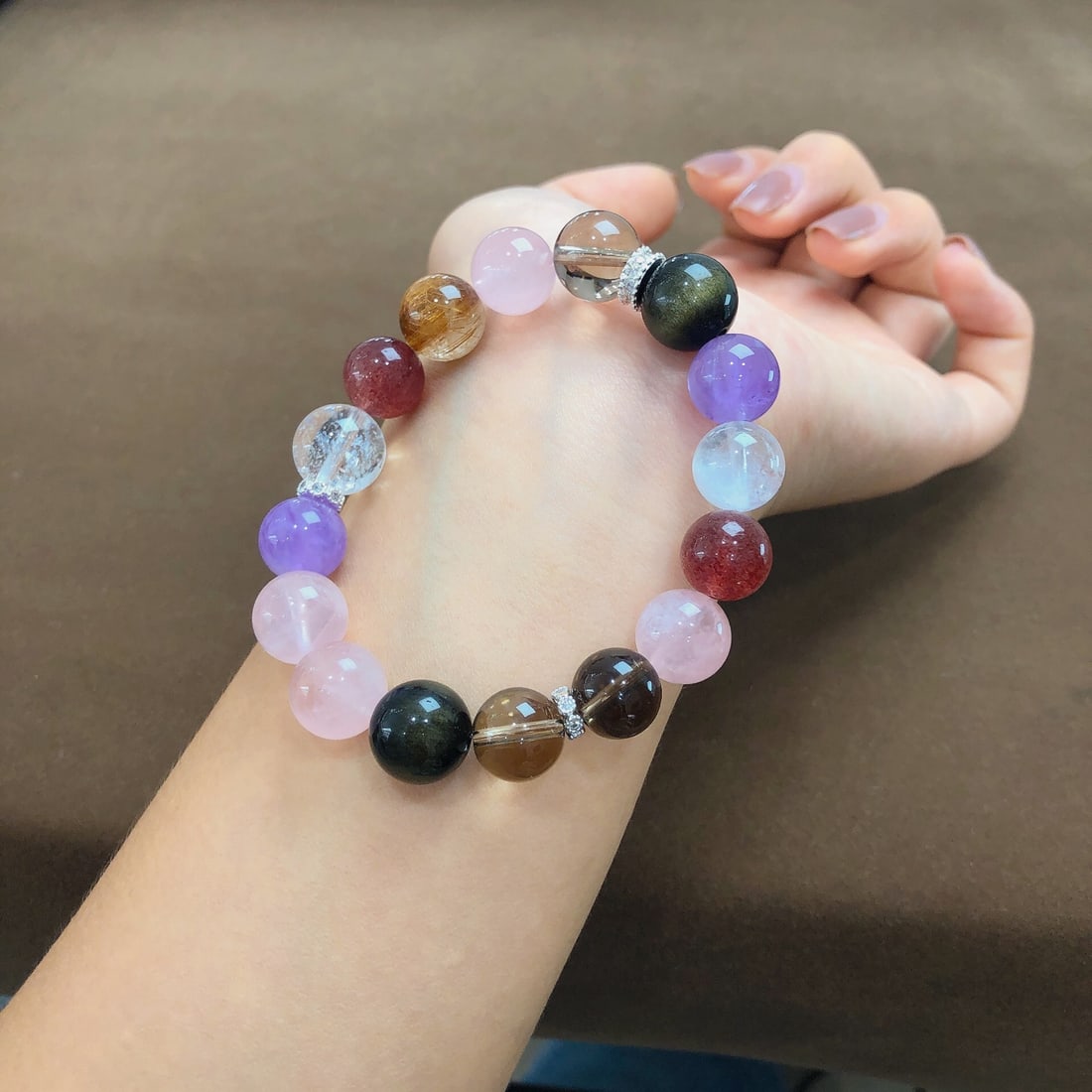 An Exquisite Crystal Bracelets - 5