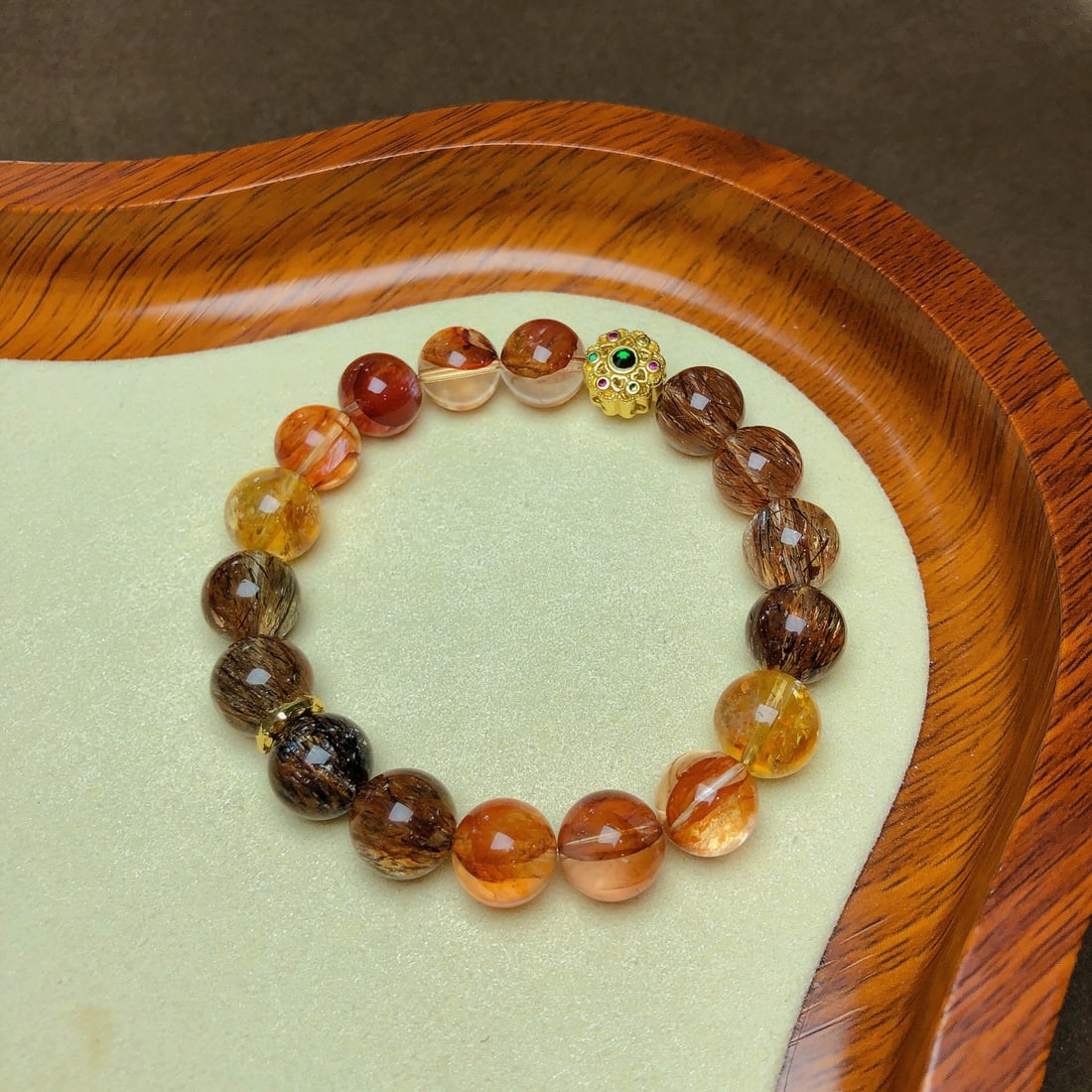An Exquisite Crystal Bracelets - 7