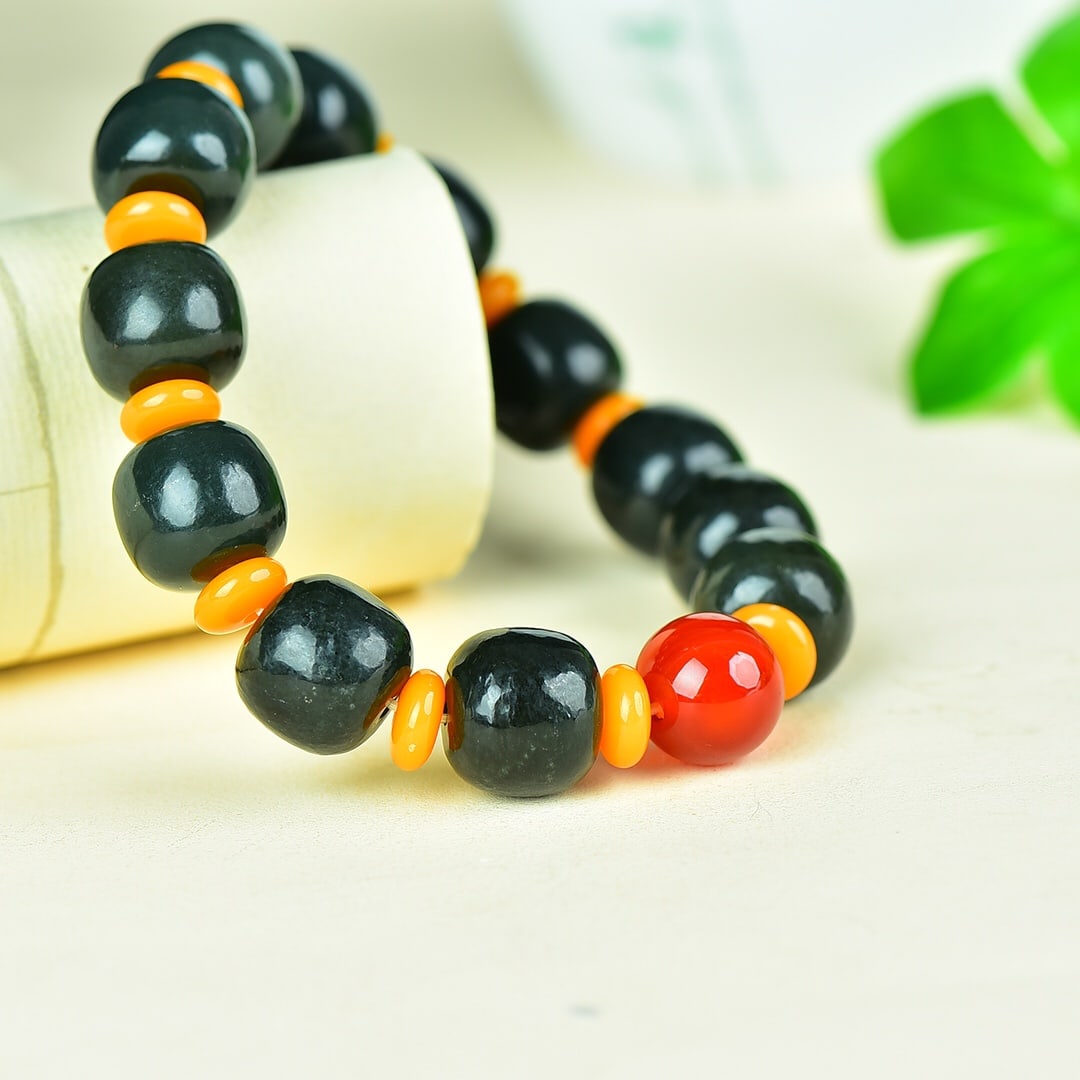 An Exquisite Sapphire Bracelets - 2