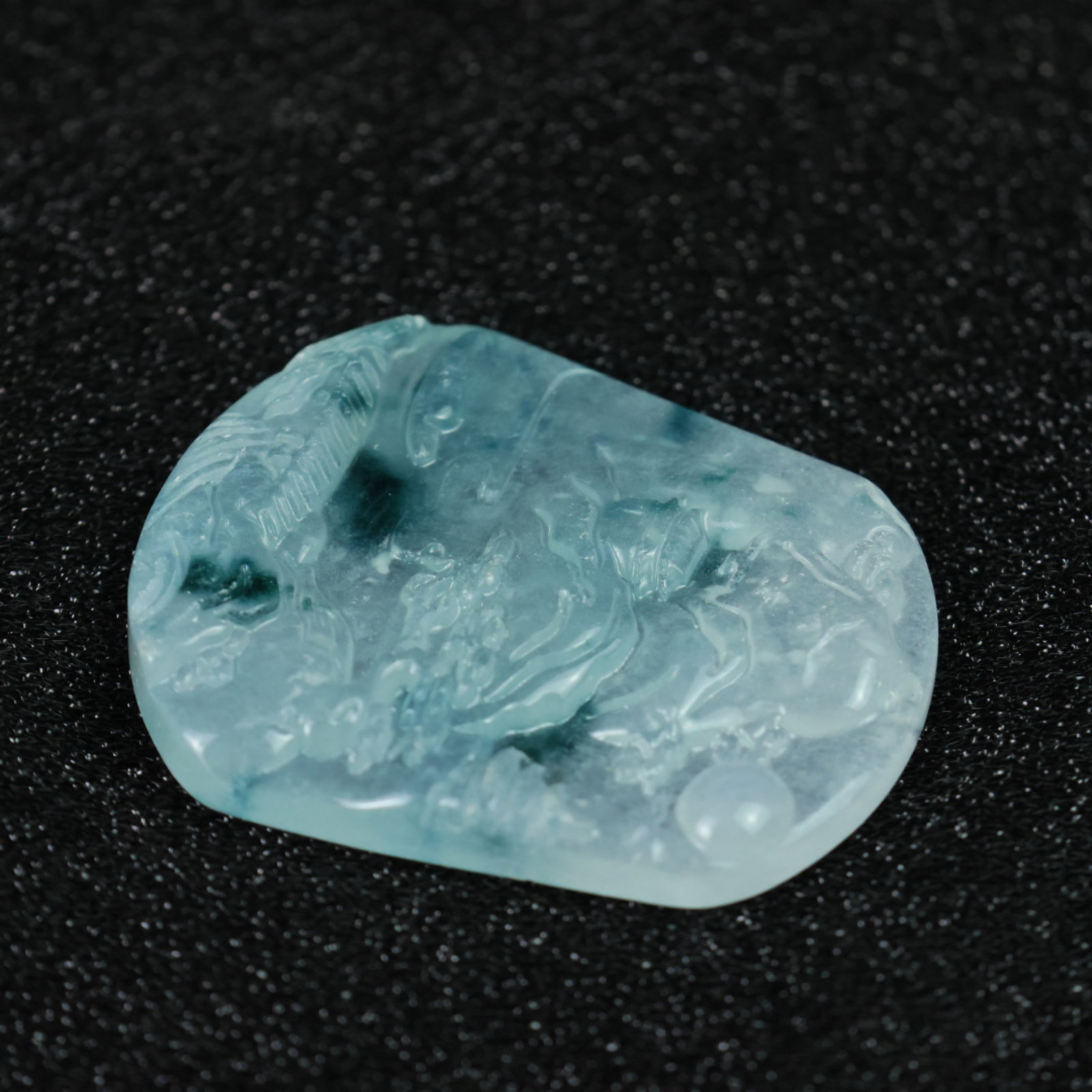 An Exquisite Jadeite Landscape Pattern Pendant - 6