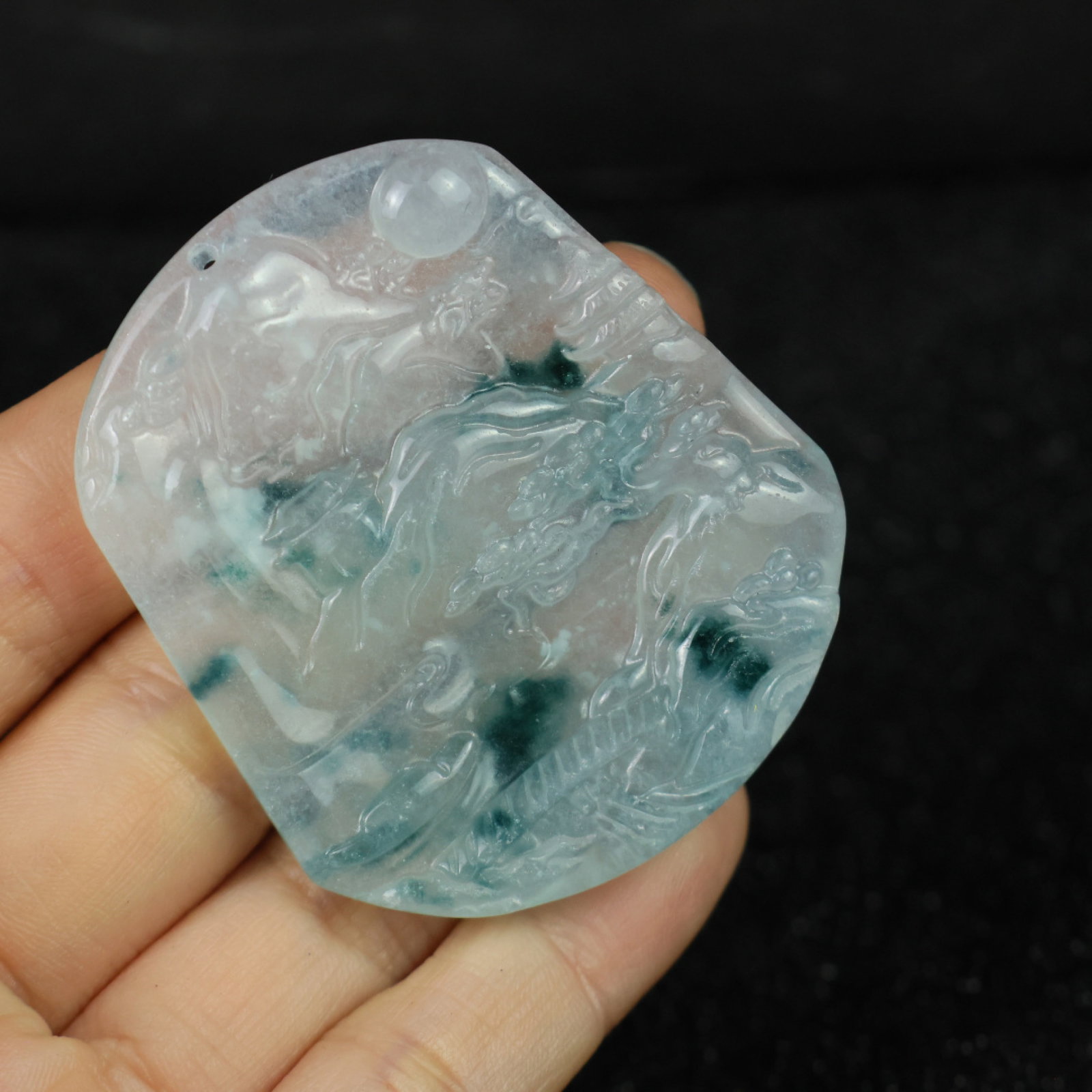 An Exquisite Jadeite Landscape Pattern Pendant - 8