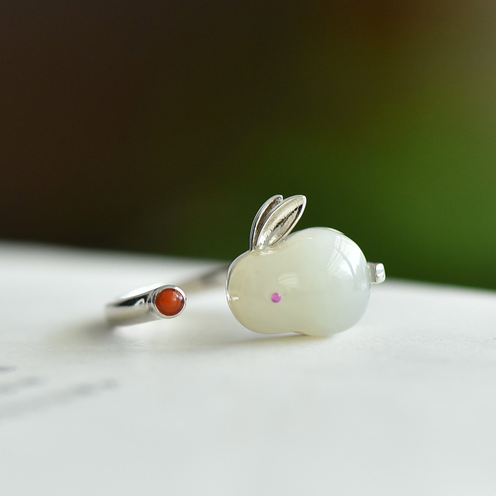 An Exquisite Sterling Silver Inlaid White Jade Ring: An Exquisite Sterling Silver Inlaid White Jade Ring 纯银镶白玉戒指