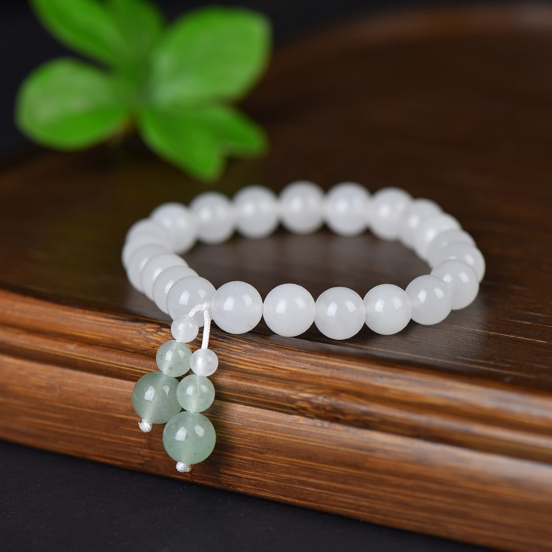 An Exquisite White Jade Bracelets - 4