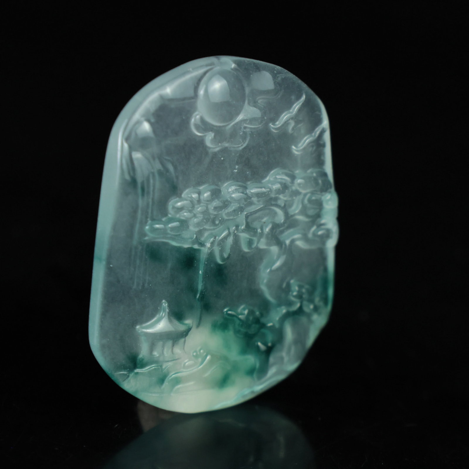 An Exquisite Jadeite Landscape Pattern Pendant - 3
