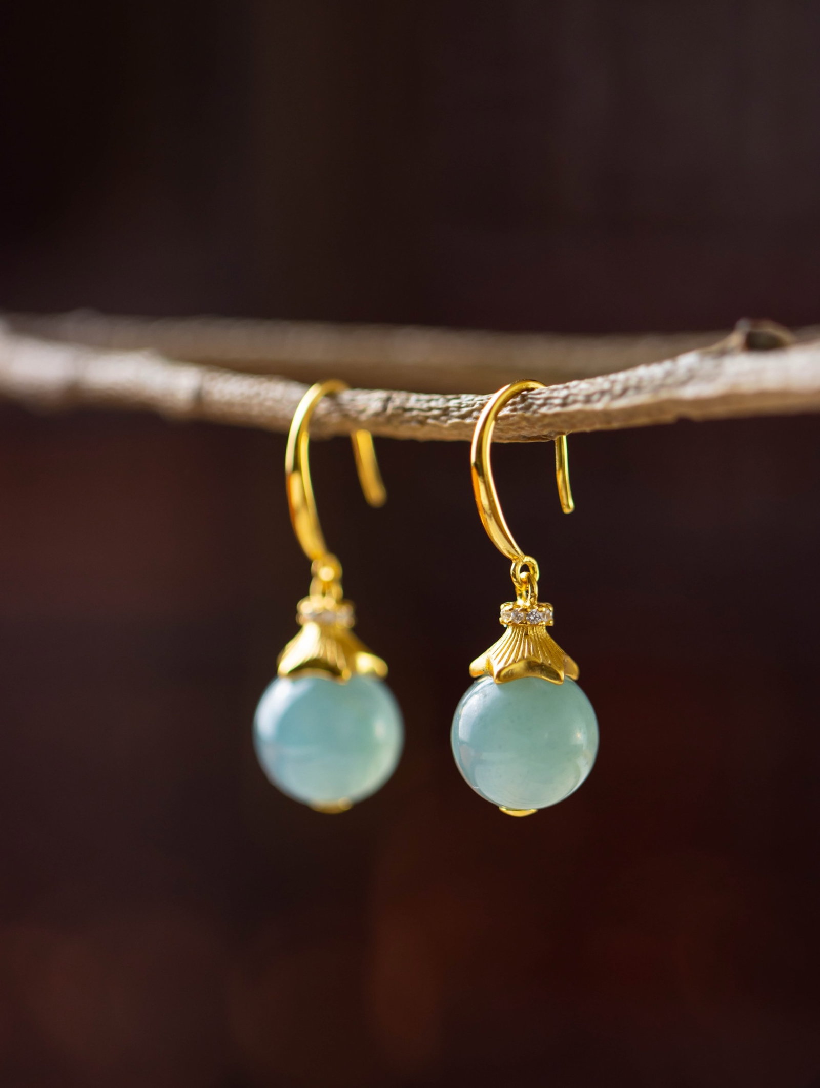 A Pair of Exquisite Sterling Silver-Gold Plated Inlaid Jadeite Earrings,Inlaid Diamond: A Pair of Exquisite Sterling Silver-Gold Plated Inlaid Jadeite Earrings,Inlaid Diamond 一对纯银镀金镶翡翠耳环,嵌钻石