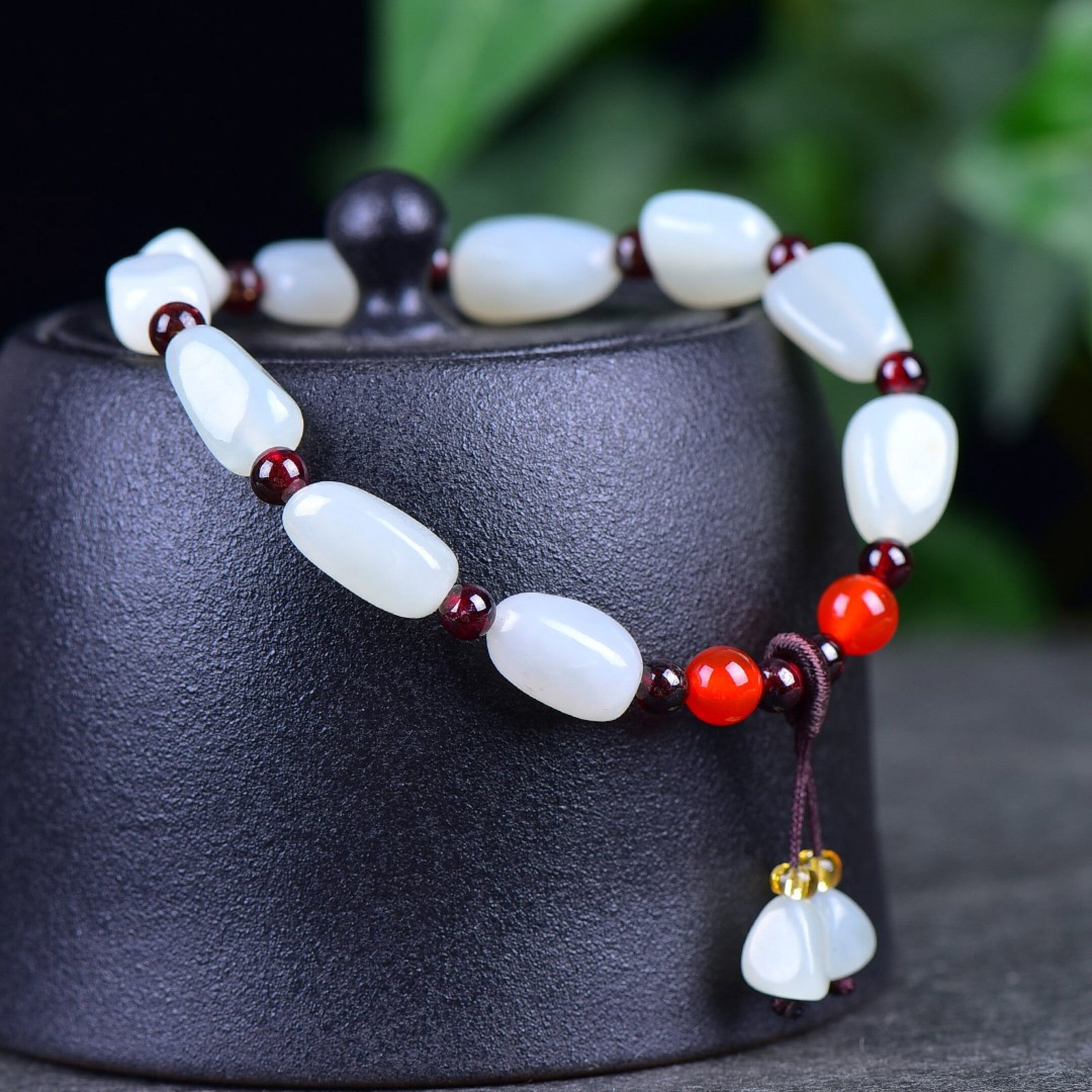 An Exquisite White Jade Bracelets - 4