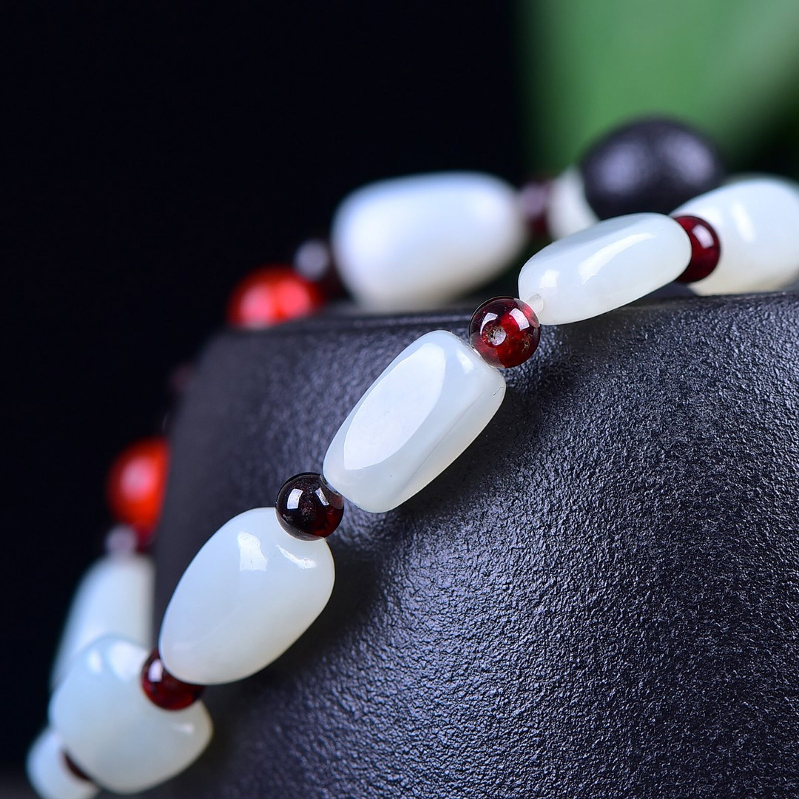 An Exquisite White Jade Bracelets - 6