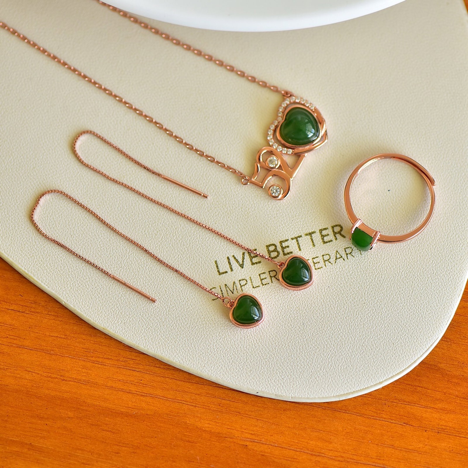 A Set of Fine Sterling Silver-Gold Plated Inlaid Jasper Jewelry,Inlaid Diamonds: A Set of Sterling Silver-Gold Plated Inlaid Jasper Jewelry,Inlaid Diamond,Size:6mmx6mm,5mmx5mm,8mmx8mms
