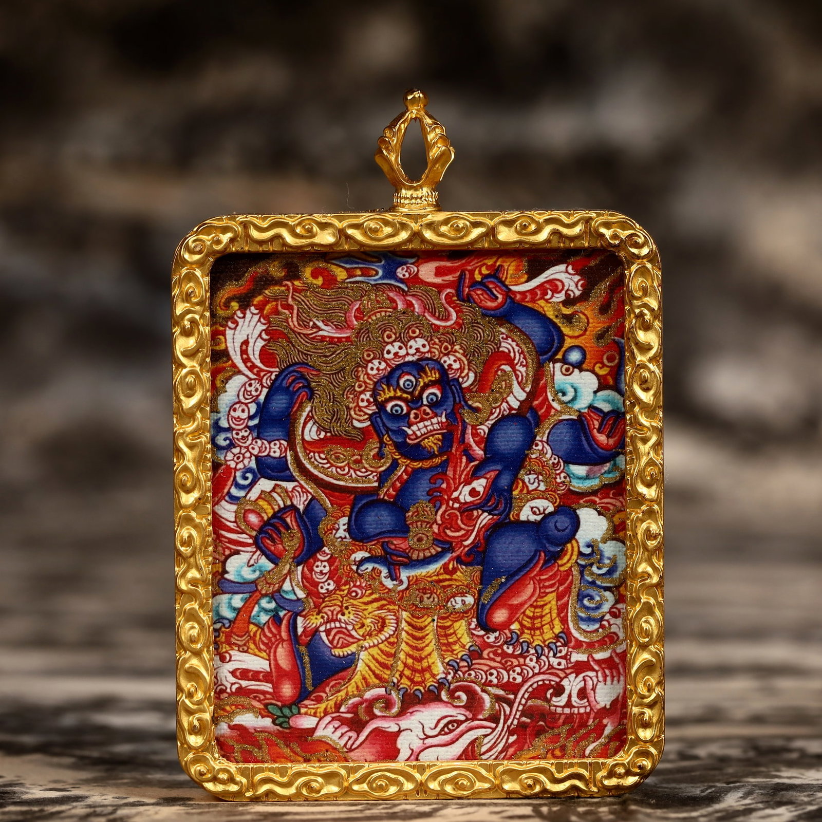 An Exquisite Painted Color Statue of Mahakala Tangka: An Exquisite Painted Color Statue of Mahakala Tangka,Size:2inx2.8in 彩绘大黑天像唐卡