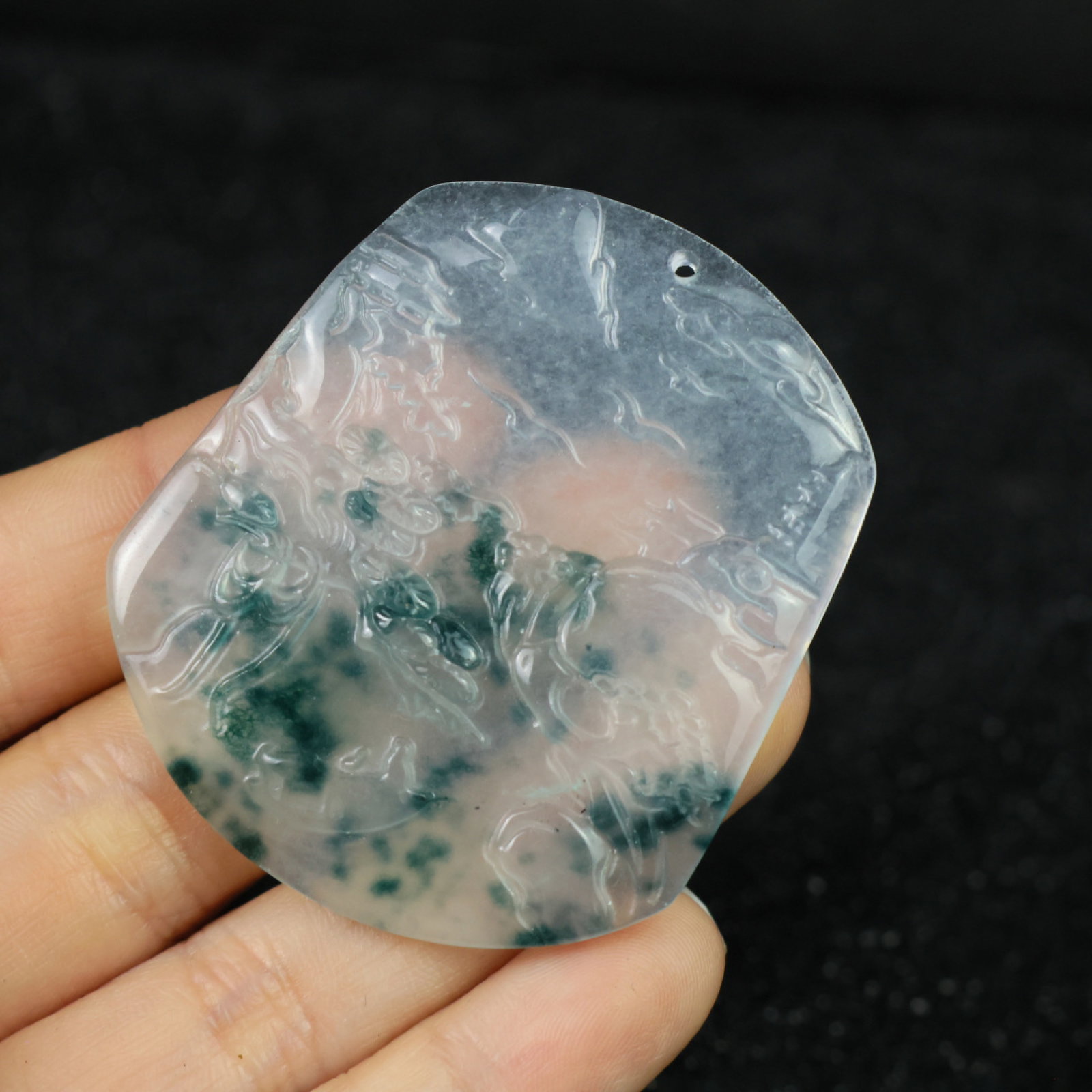 An Exquisite Jadeite Landscape Pattern Pendant - 9