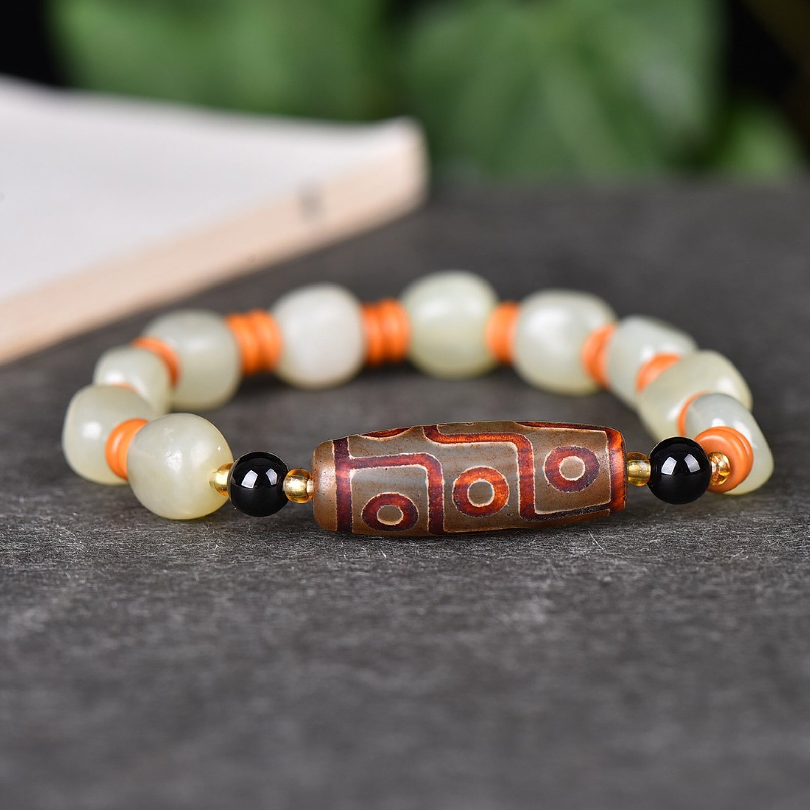An Exquisite White Jade Bracelets - 2