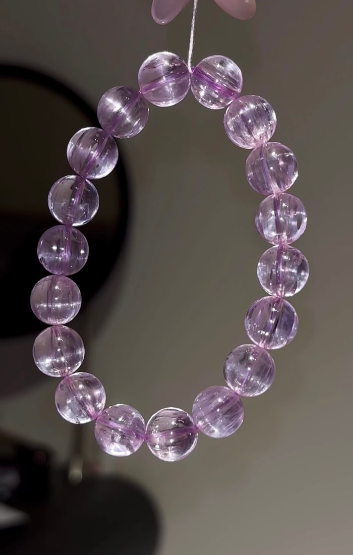 An Exquisite Crystal Bracelets - 2