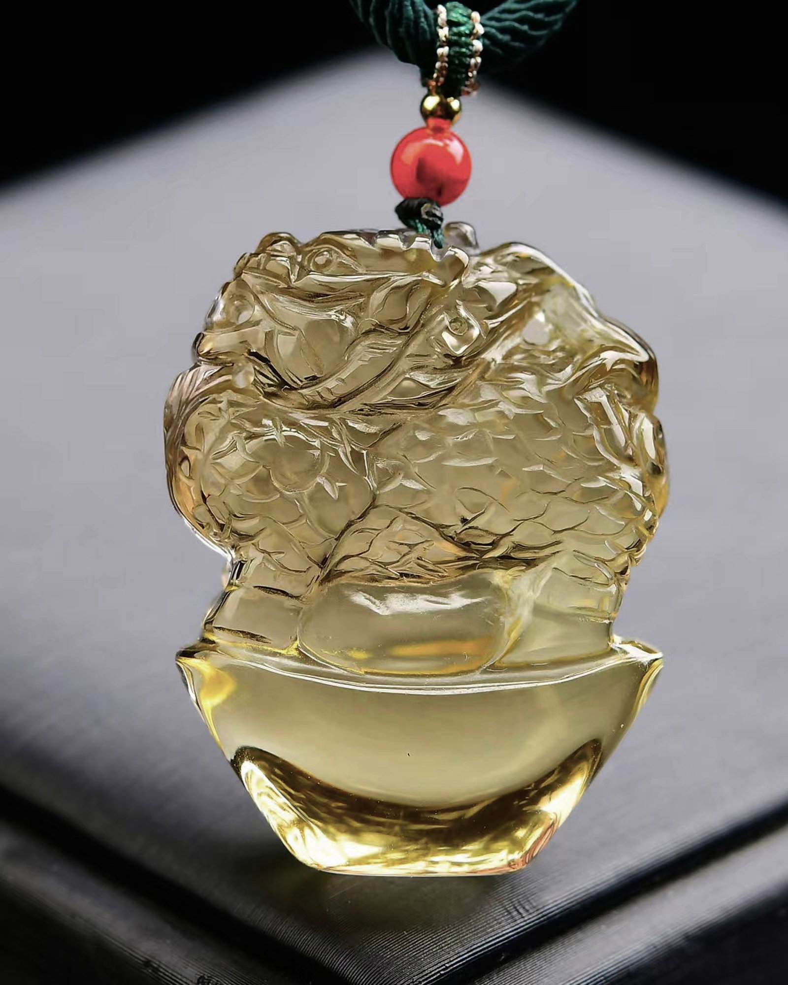 An Exquisite Crystal Kylin Pendant: An Exquisite Crystal Kylin Pendant,Size:35mmx27mmx11mm,Weight:23.2g 水晶麒麟吊坠 寓意:镇宅招财.避邪.转运
