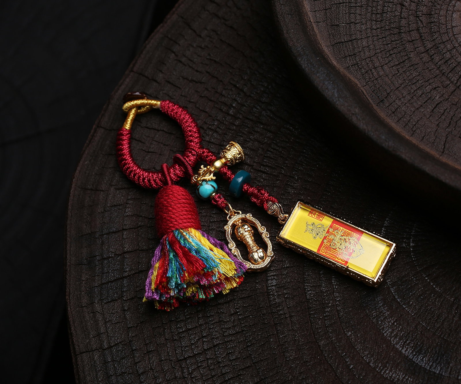 An Exquisite Tangka Pendant: An Exquisite Tangka Pendant,Size::33mmx14.5mmx7mm,Total Weight:16.9g 唐卡挂件