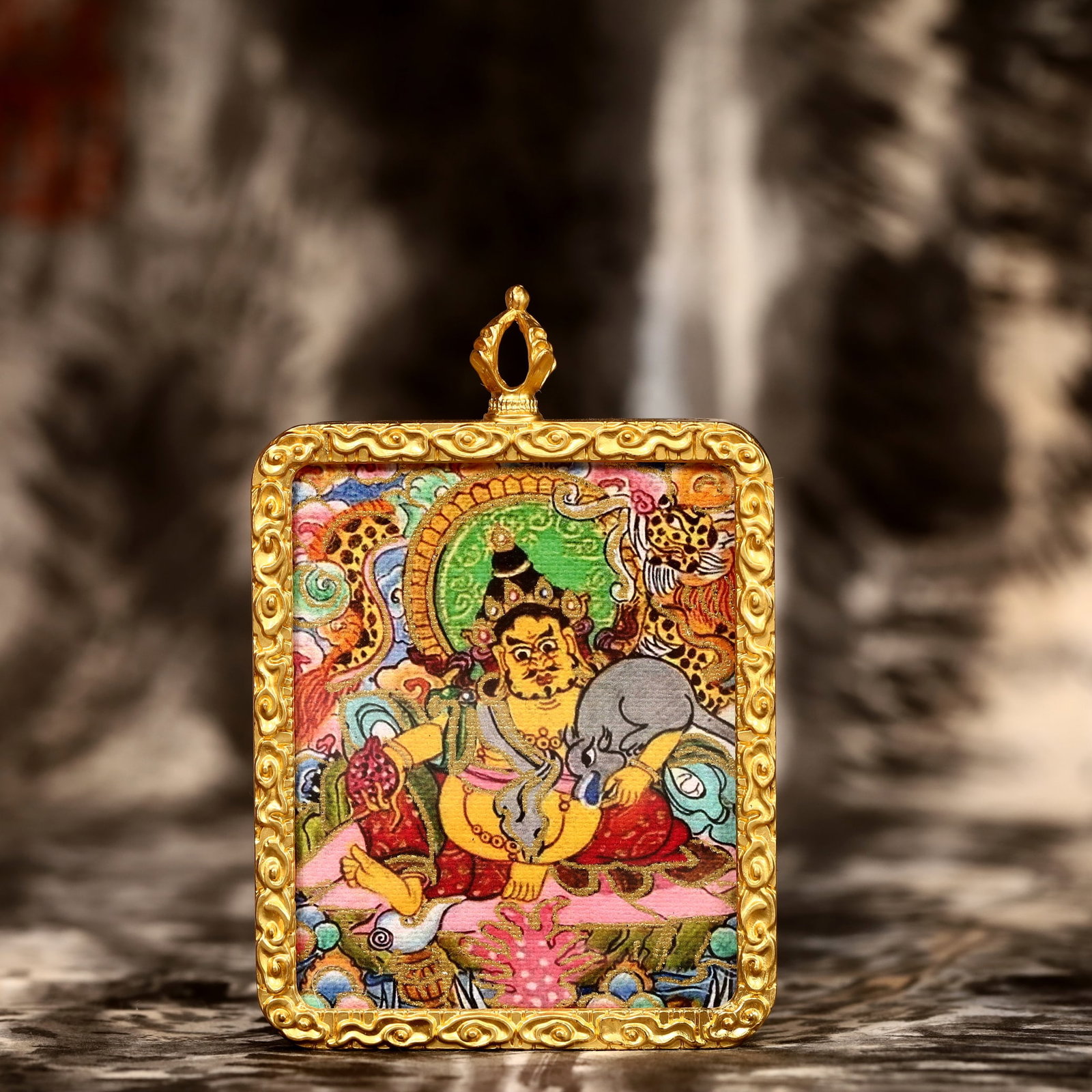 An Exquisite Painted Color Statue of Mammon Tangka: An Exquisite Painted Color Statue of Mammon Tangka,Size:2inx2.8in 彩绘财神像唐卡