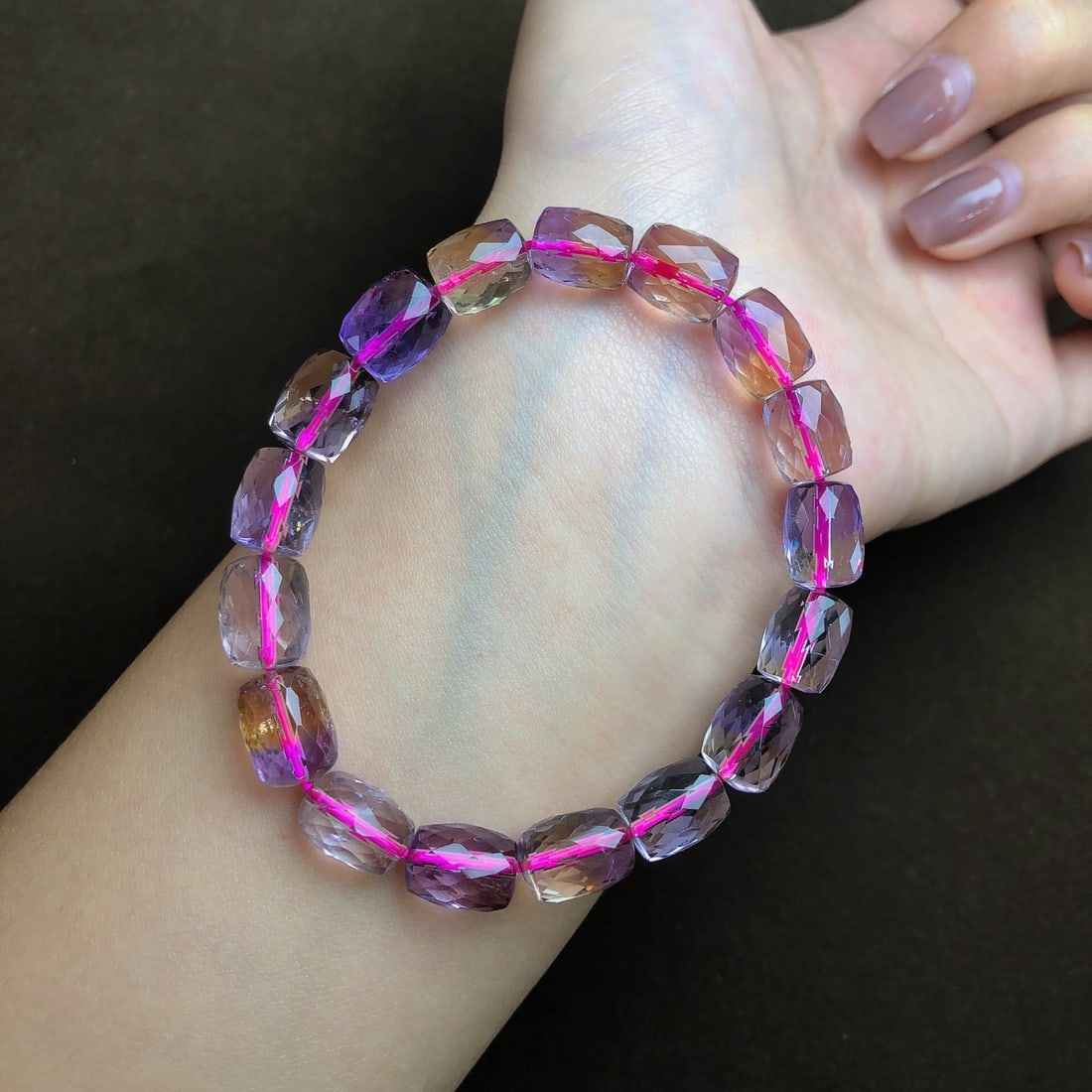 An Exquisite Crystal Bracelets - 2