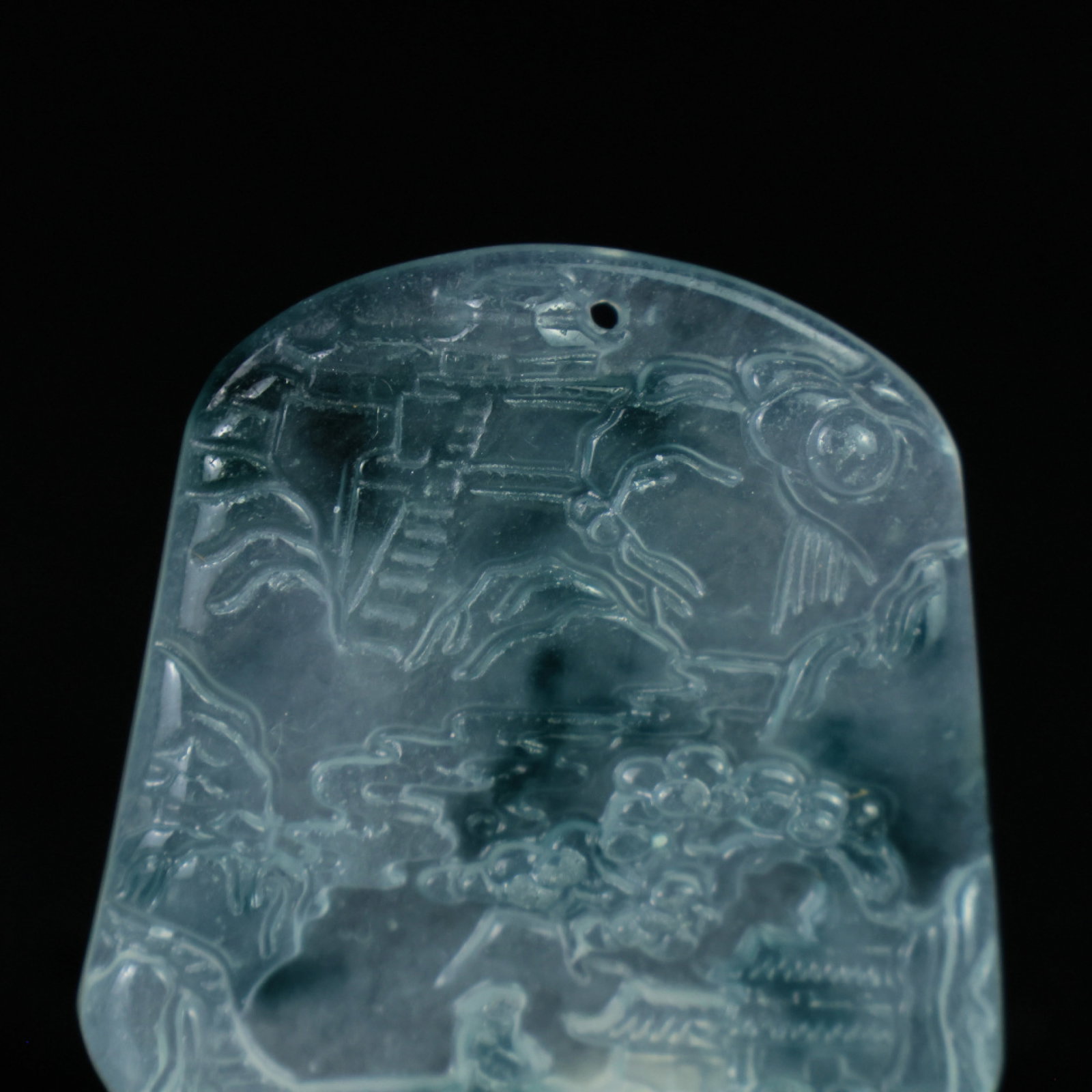 An Exquisite Jadeite Landscape Pattern Pendant - 2