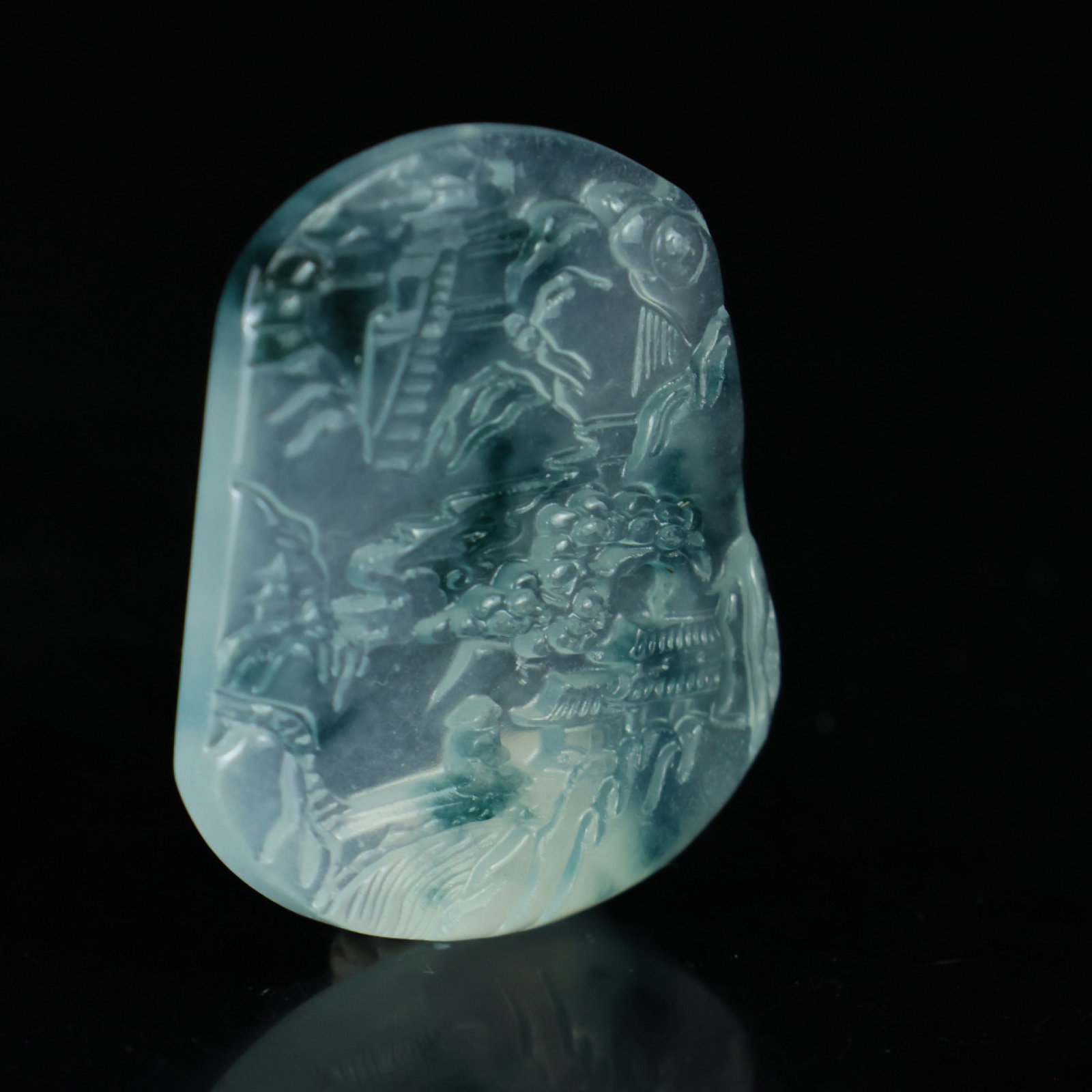 An Exquisite Jadeite Landscape Pattern Pendant - 3
