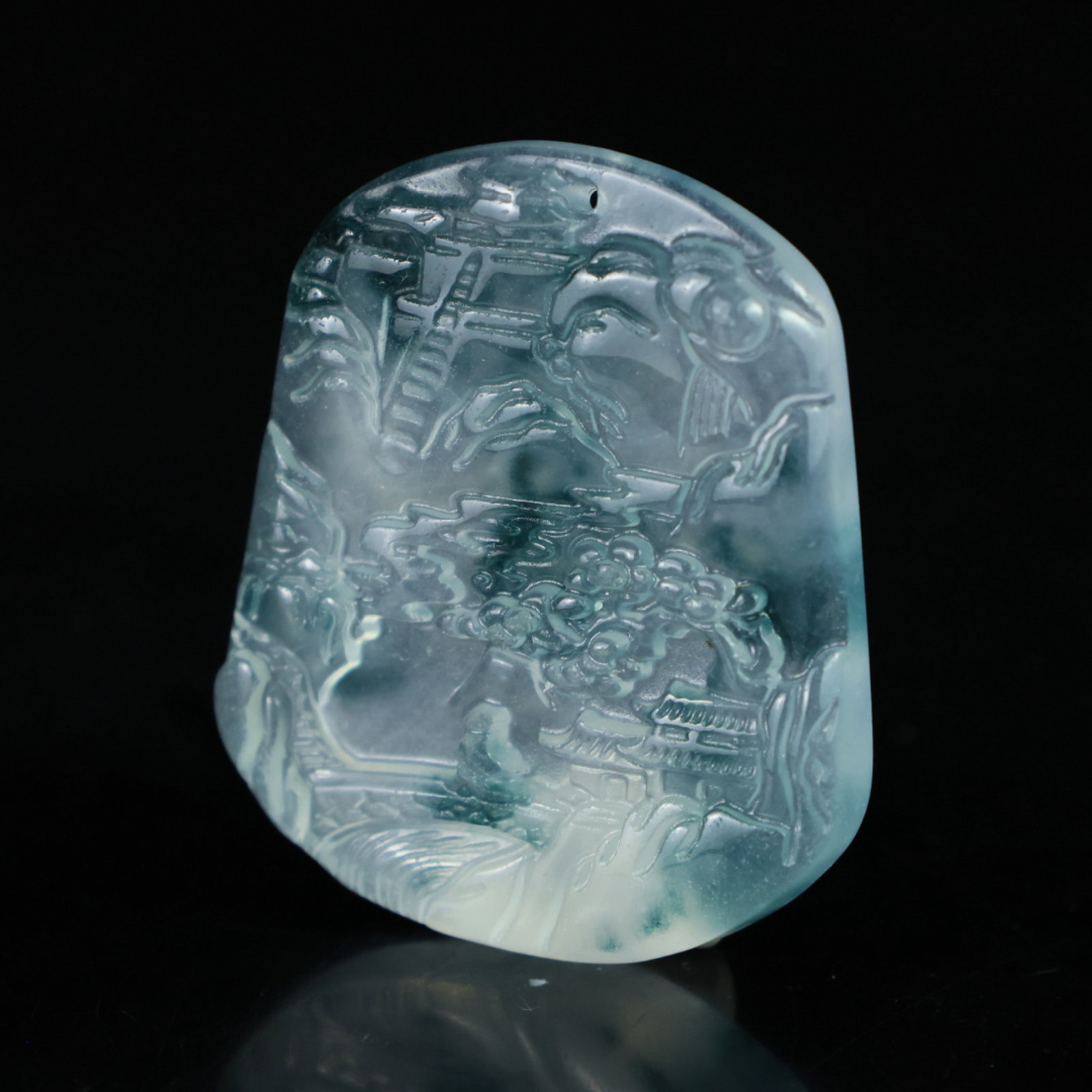 An Exquisite Jadeite Landscape Pattern Pendant - 4