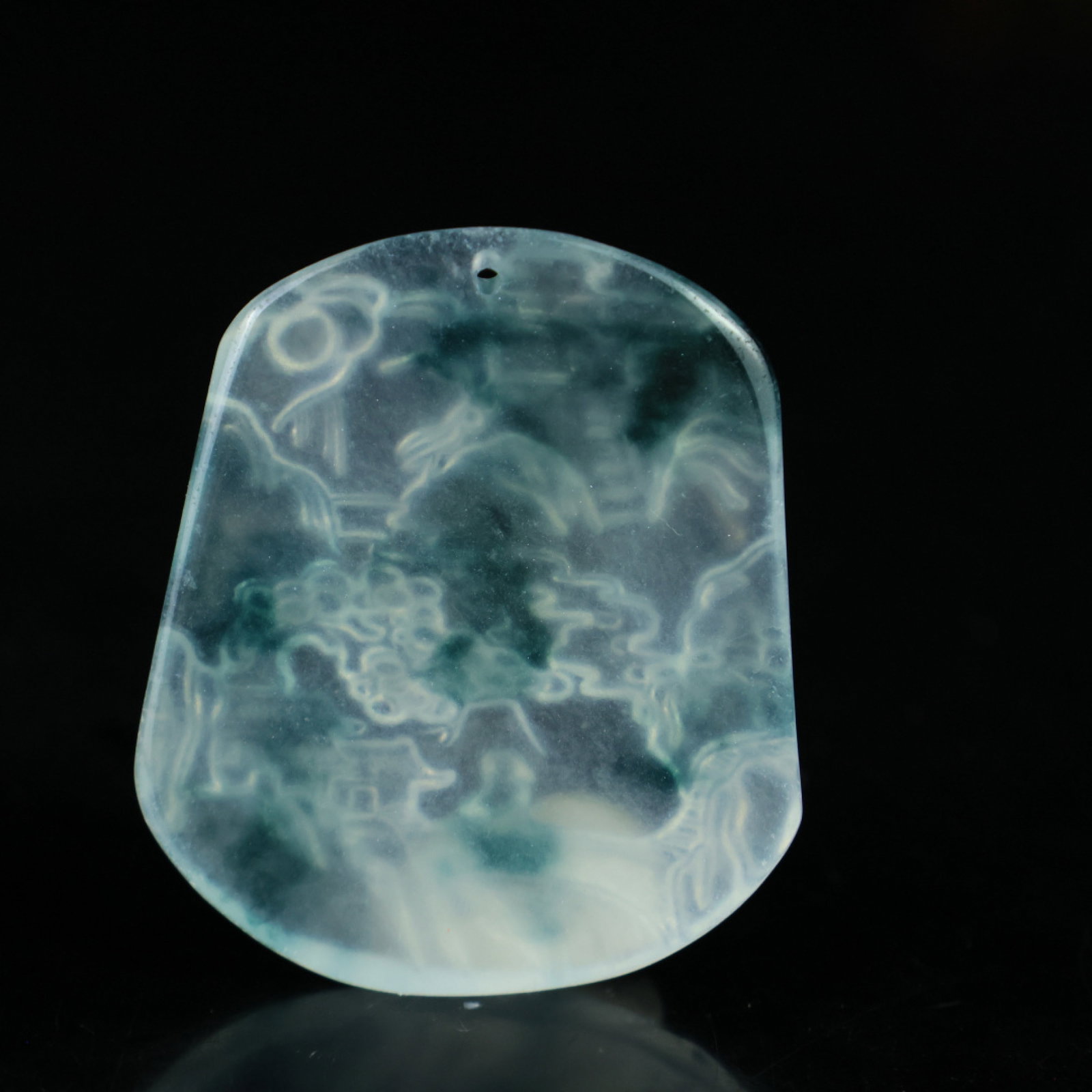 An Exquisite Jadeite Landscape Pattern Pendant - 5