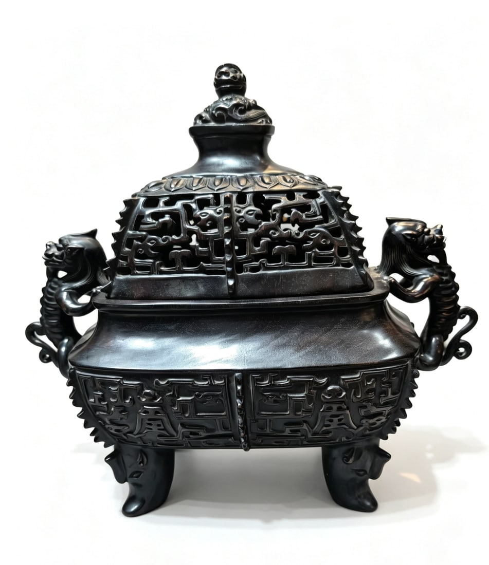 An Exquisite Zitanwood Dragon Pattern with Cover Dragon-Ears four legs Censer: An Exquisite Zitanwood Dragon Pattern with Cover Dragon-Ears four legs Censer,Qing Dynasty,China,With
