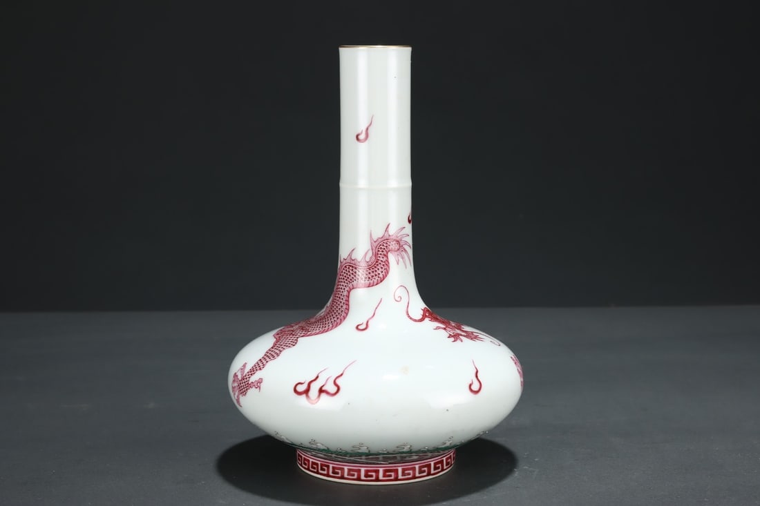 An Exquisite Ruby Red-Glazed Painted Gold Dragon Pattern Seawater Pattern Vase - 3