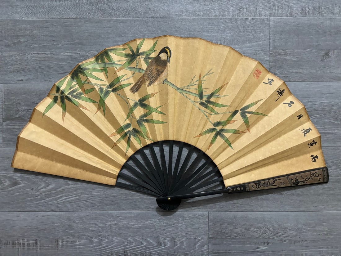A Chinese Ink Painting Fan with Flower and Bird Motif: A Chinese Ink Painting Fan with Flower and Bird Motif,Shi tao,Size:23.6inx13in,一把中国水墨花鸟画扇子,石涛