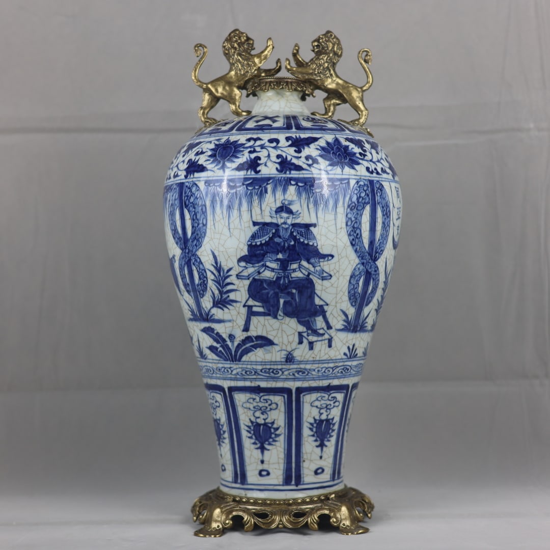 An Exquisite Blue and White Inlaid Bronze Lotus Pattern Character and Story Pattern Double-Ears Vase: An Exquisite Blue and White Inlaid Bronze Lotus Pattern Character and Story Pattern Double-Ears VaseYuan Dynasty,China,青花镶铜缠枝莲纹人物&