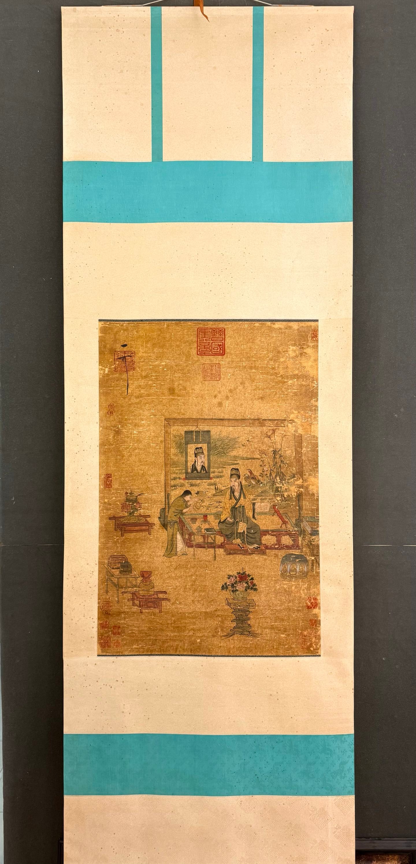 A Chinese Vertical Scroll Ink Painting of Character and Story on Paper: A Chinese Vertical Scroll Ink Painting of Character and Story on Paper,Song huizong,Size:33.9inx22.4in,一幅中国水墨人物故事画立&