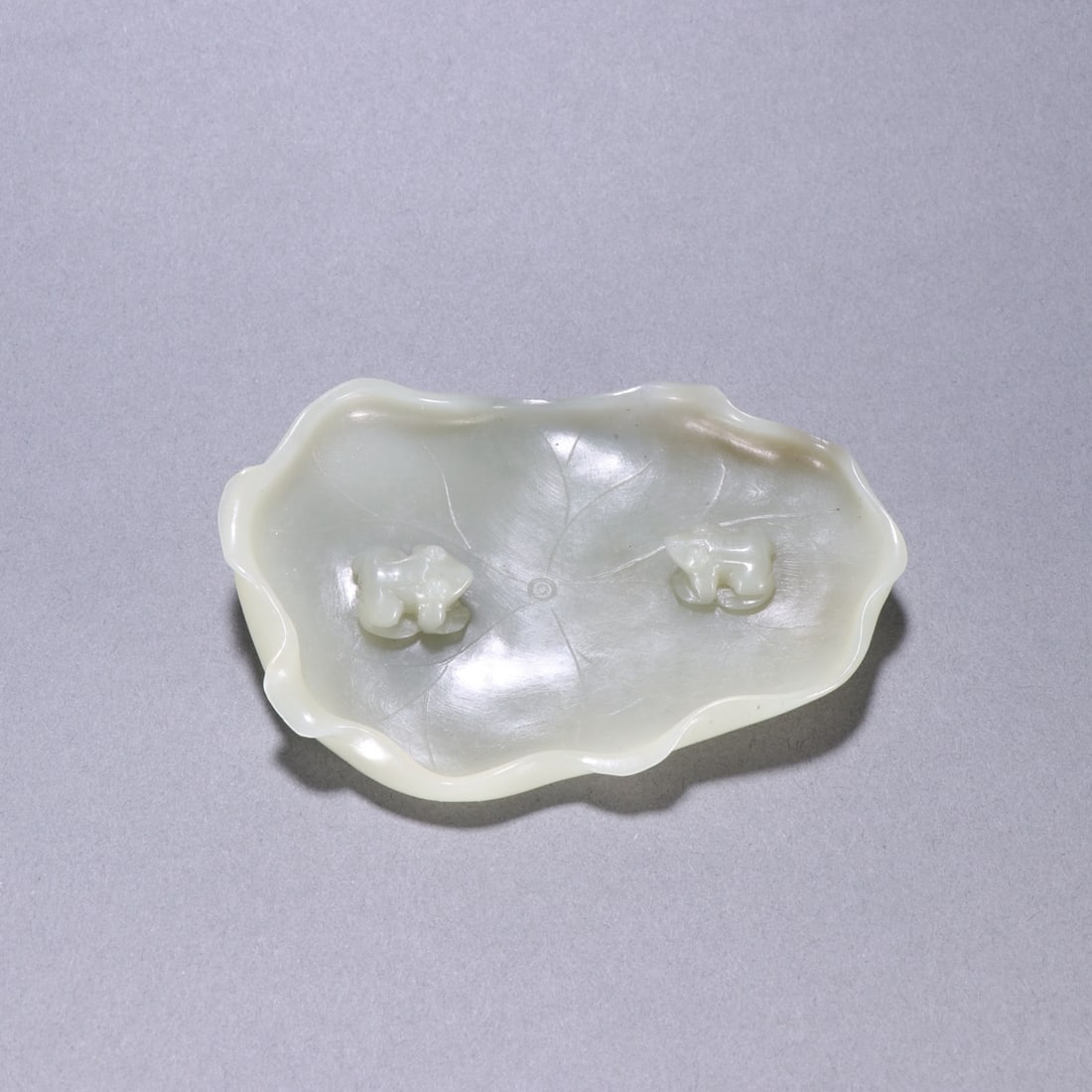 An Exquisite White Jade Frog Lotus Leaf Brush Wiper (1 of 9)