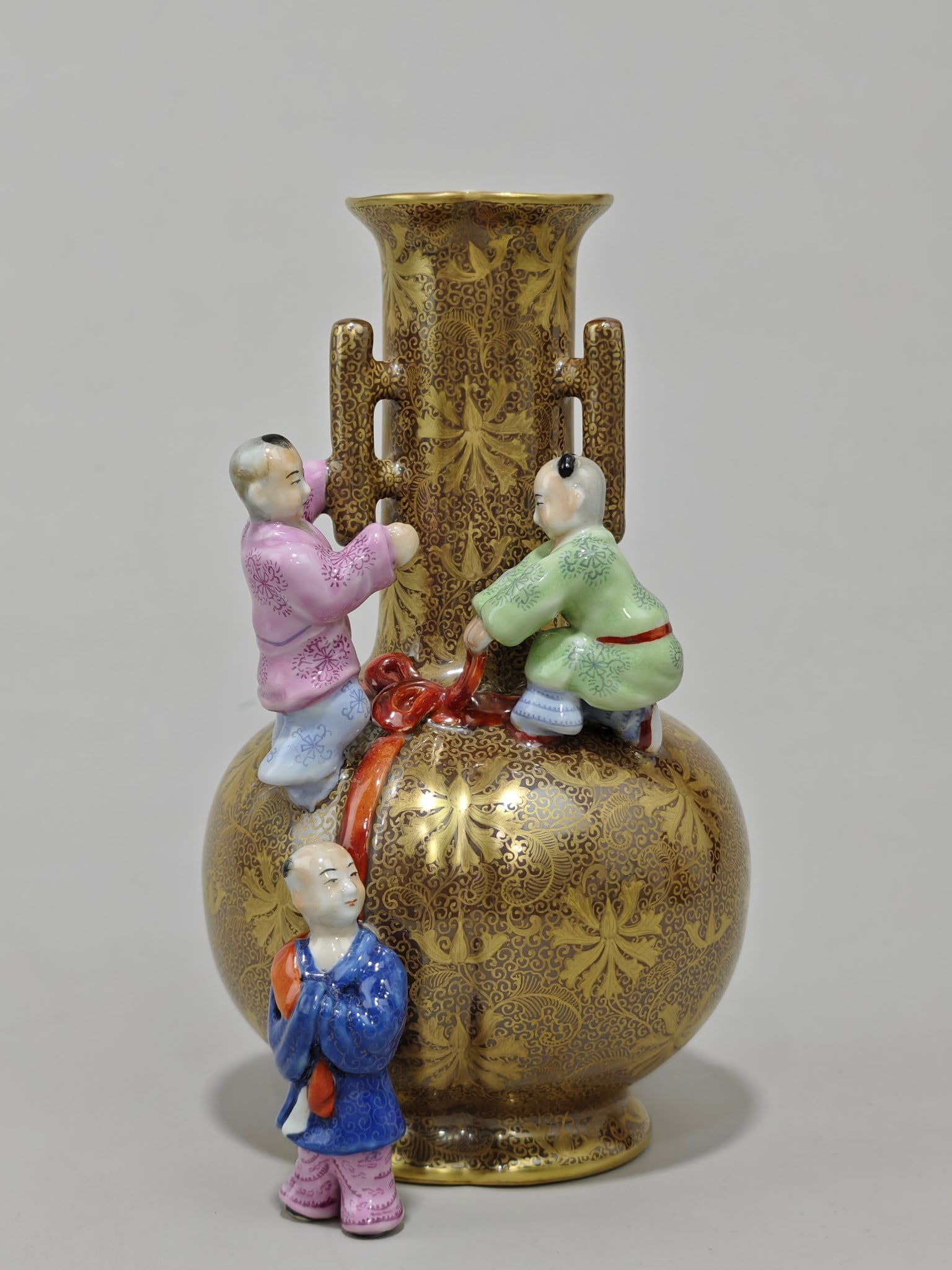 Famille-Rose Brown-Purple Glazed Painted Gold Lotus Pattern Three-Ears Vase: Famille-Rose Brown-Purple Glazed Painted Gold Lotus Pattern Three-Ears Vase,Qing Dynasty,China,with Qianlong Six-character Mark,Size:8.3inx5.9in 粉彩紫金釉描金