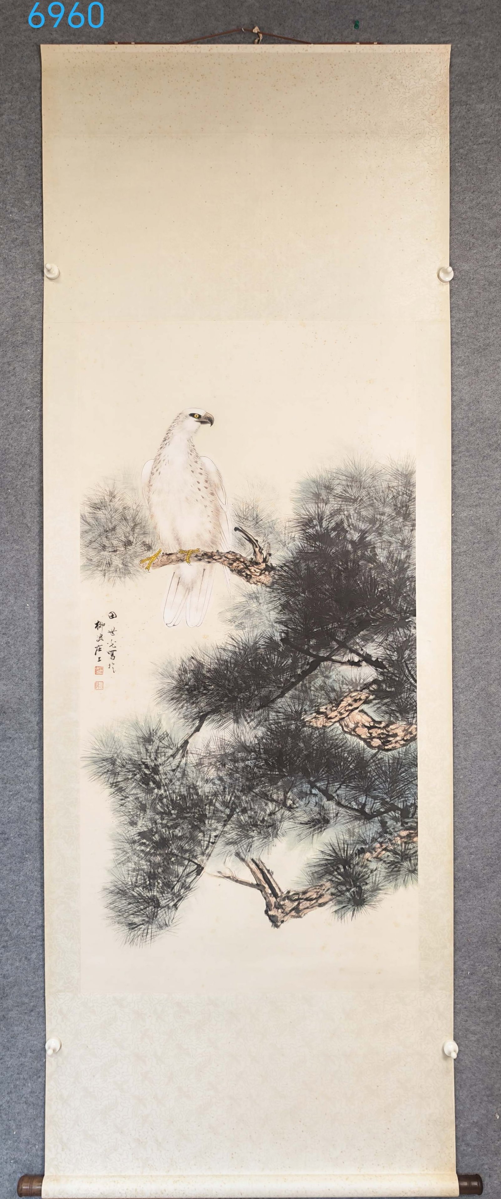 A Chinese Vertical Scroll Ink Painting of Eagle on Paper: A Chinese Vertical Scroll Ink Painting of Eagle on Paper,Tian shiguang,Size:(Without frame)26.8inx53.9in,一幅中国水墨鹰图立轴,田ߏ